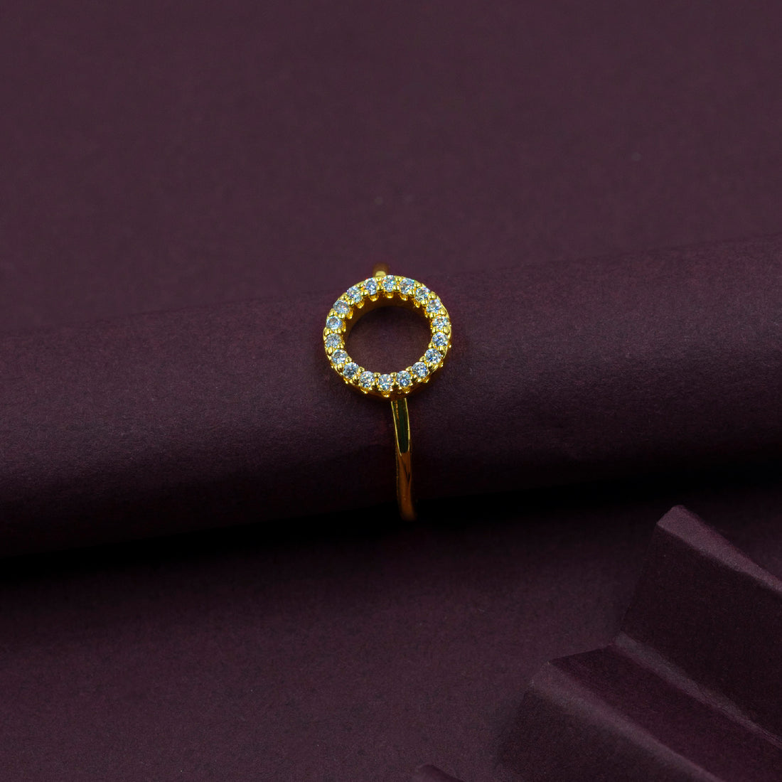 Artklim Elegant Round Gold Plated Ring