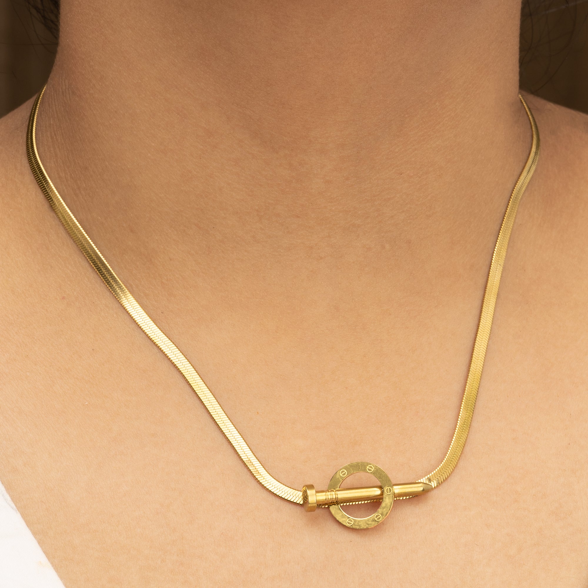 Artklim Minimal Gold Bar Loop Necklace