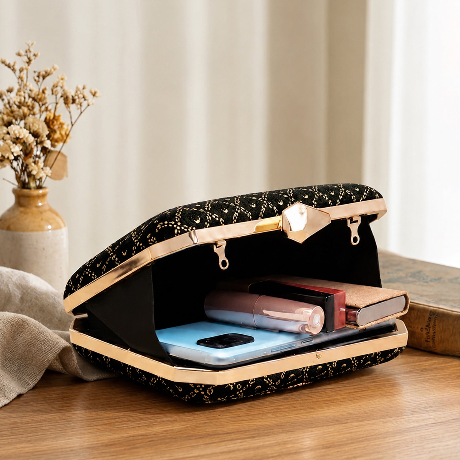 Artklim Black Geometric Embellished Clutch