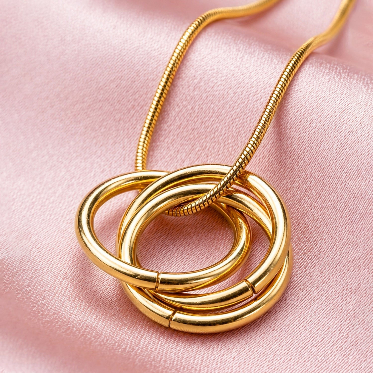 Artklim Triple Ring Interlinked Gold Anti-tarnish necklace