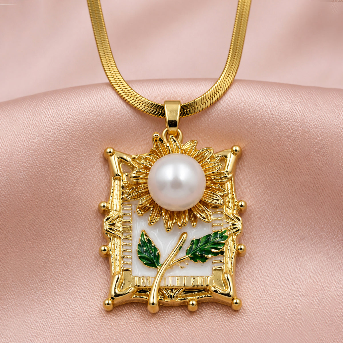 Artklim Elegant Floral Pearl Gold Anti-Tarnish Pendant Necklace