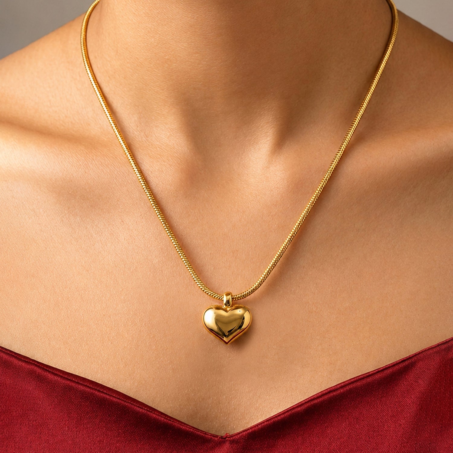 Artklim Elegant Gold Heart Anti-tarnish necklace