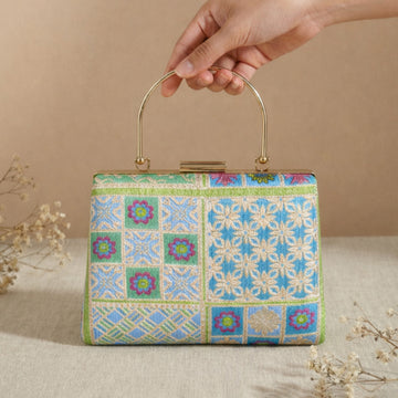 Artklim Ethnic Pastel Embroidered Clutch