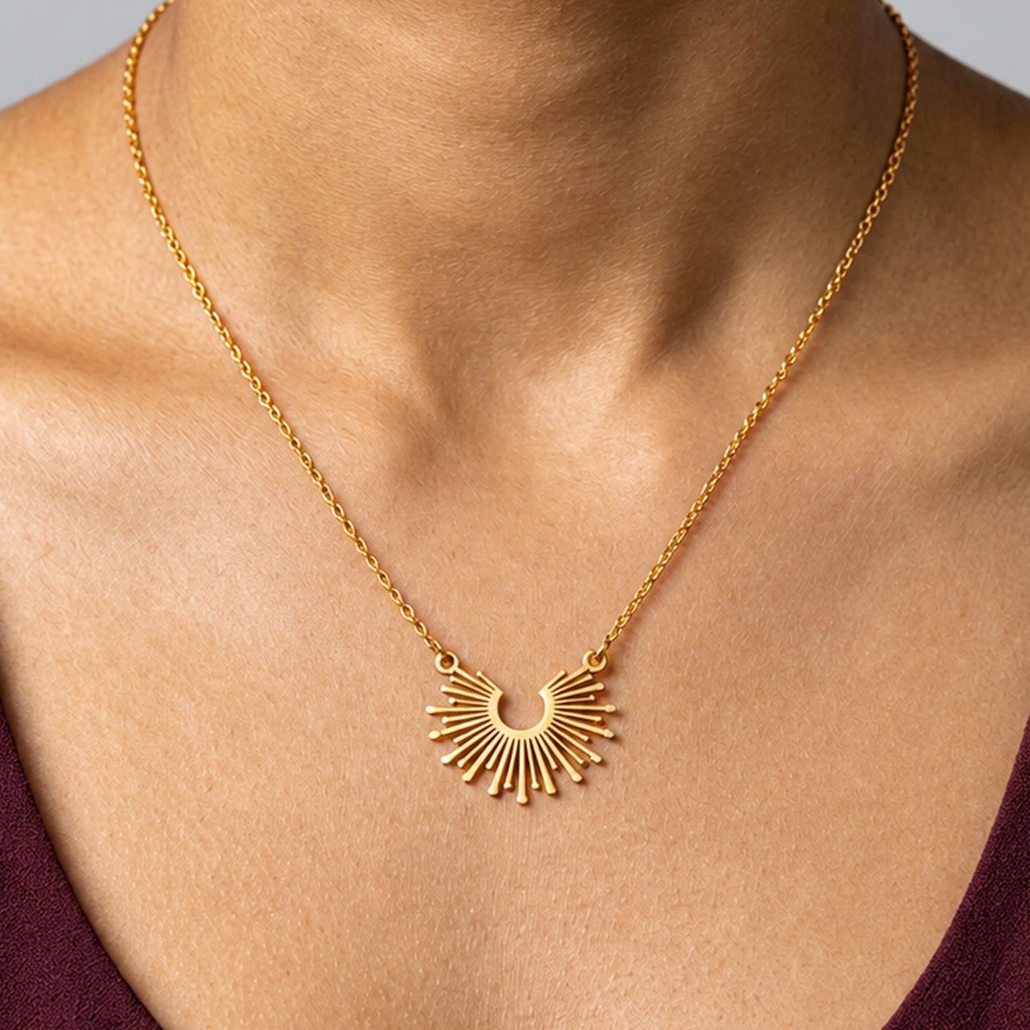 Artklim Radiant Sunburst Statement Anti-Tarnish Pendant Necklace