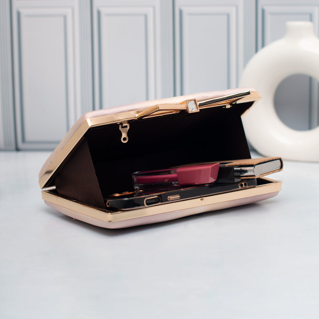 Artklim The Modern Art Muse Printed Clutch