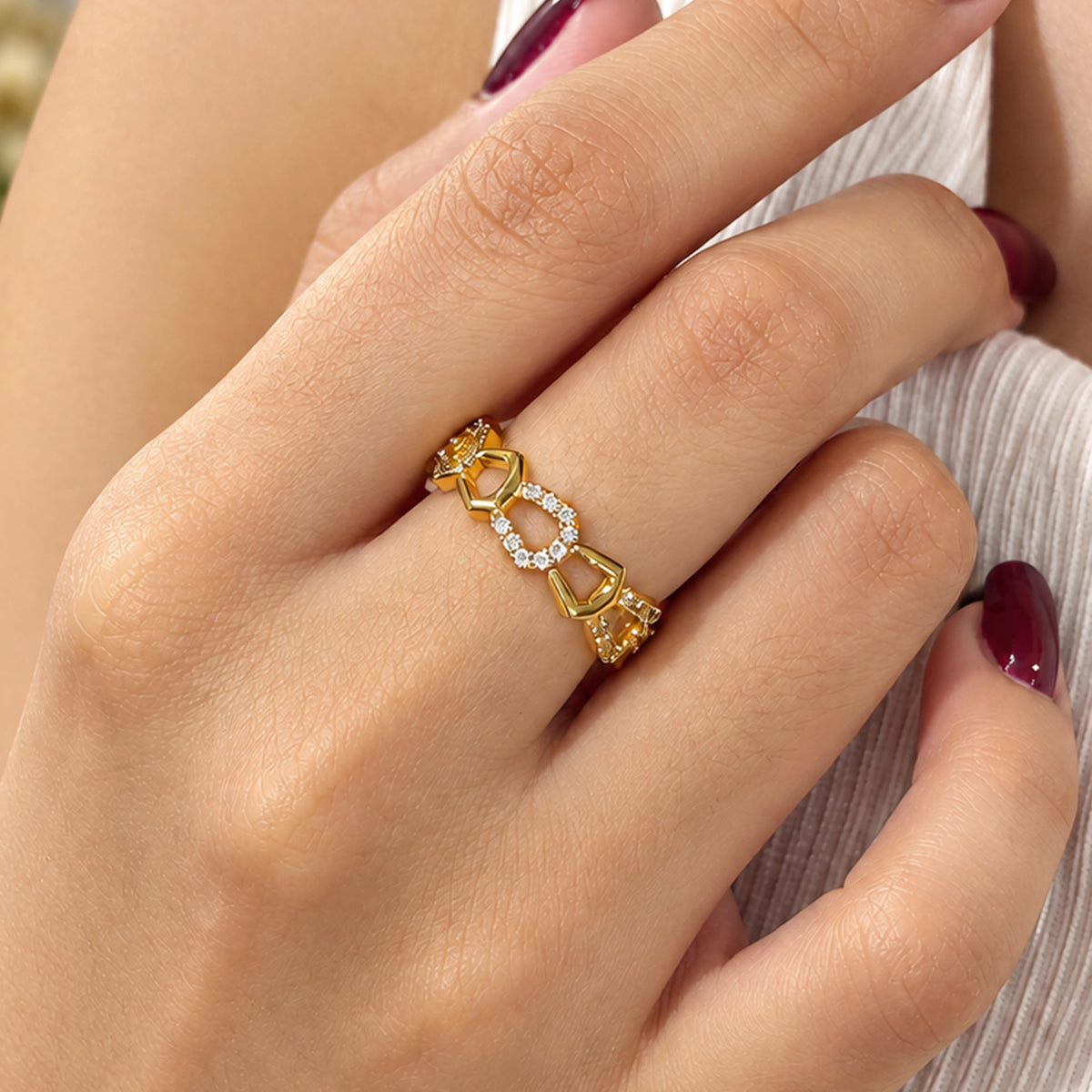 Artklim Luxe Crystal Loop Gold-Tone Anti-Tarnish Ring