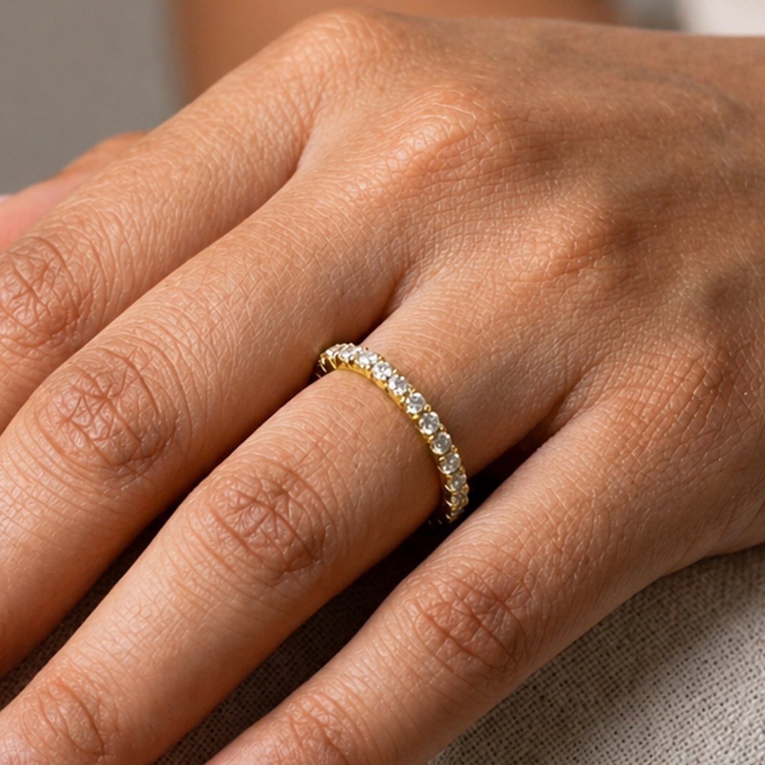 Artklim Minimalist Gold Band Anti-Tarnish Ring