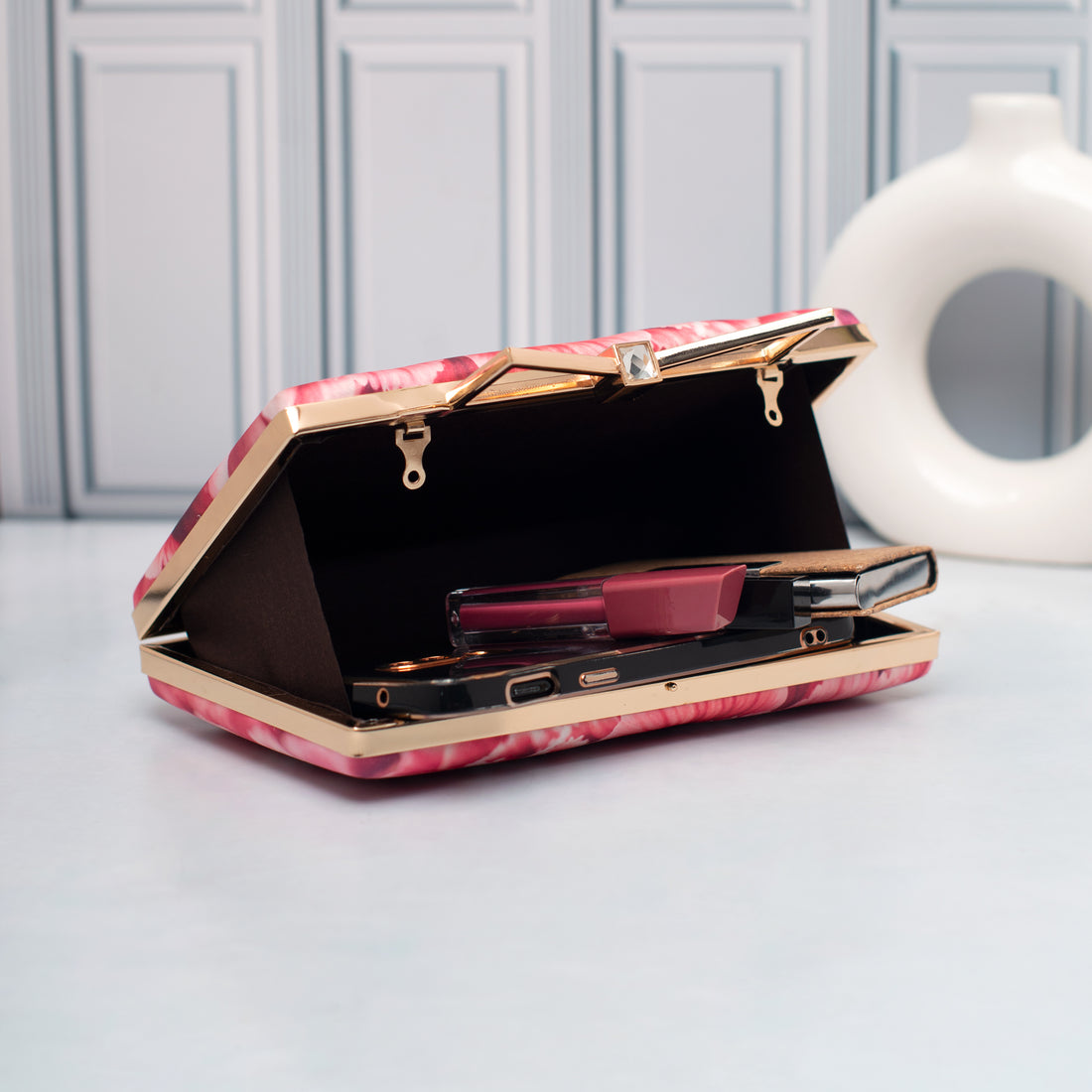 Artklim Rose Swirl Bloom Printed Clutch