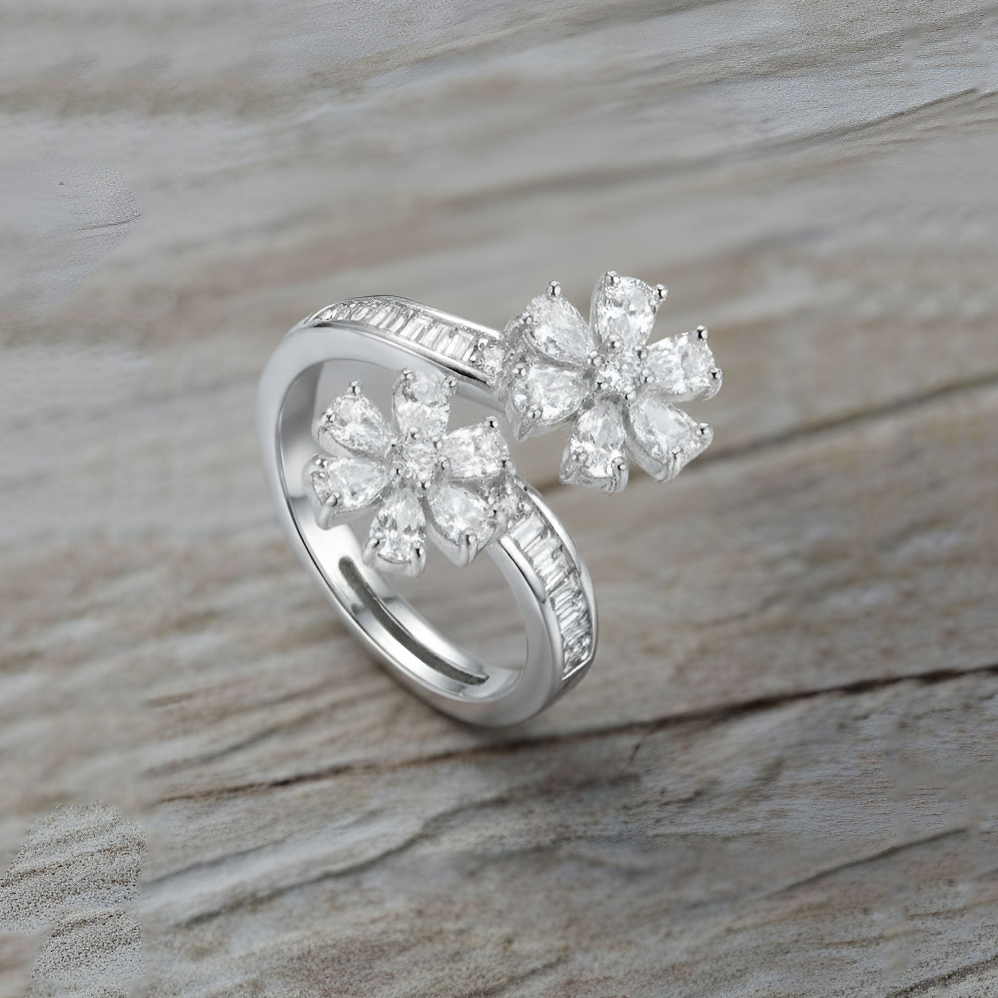 Artklim Silver Plated Floral Design Anti-Tarnish Ring