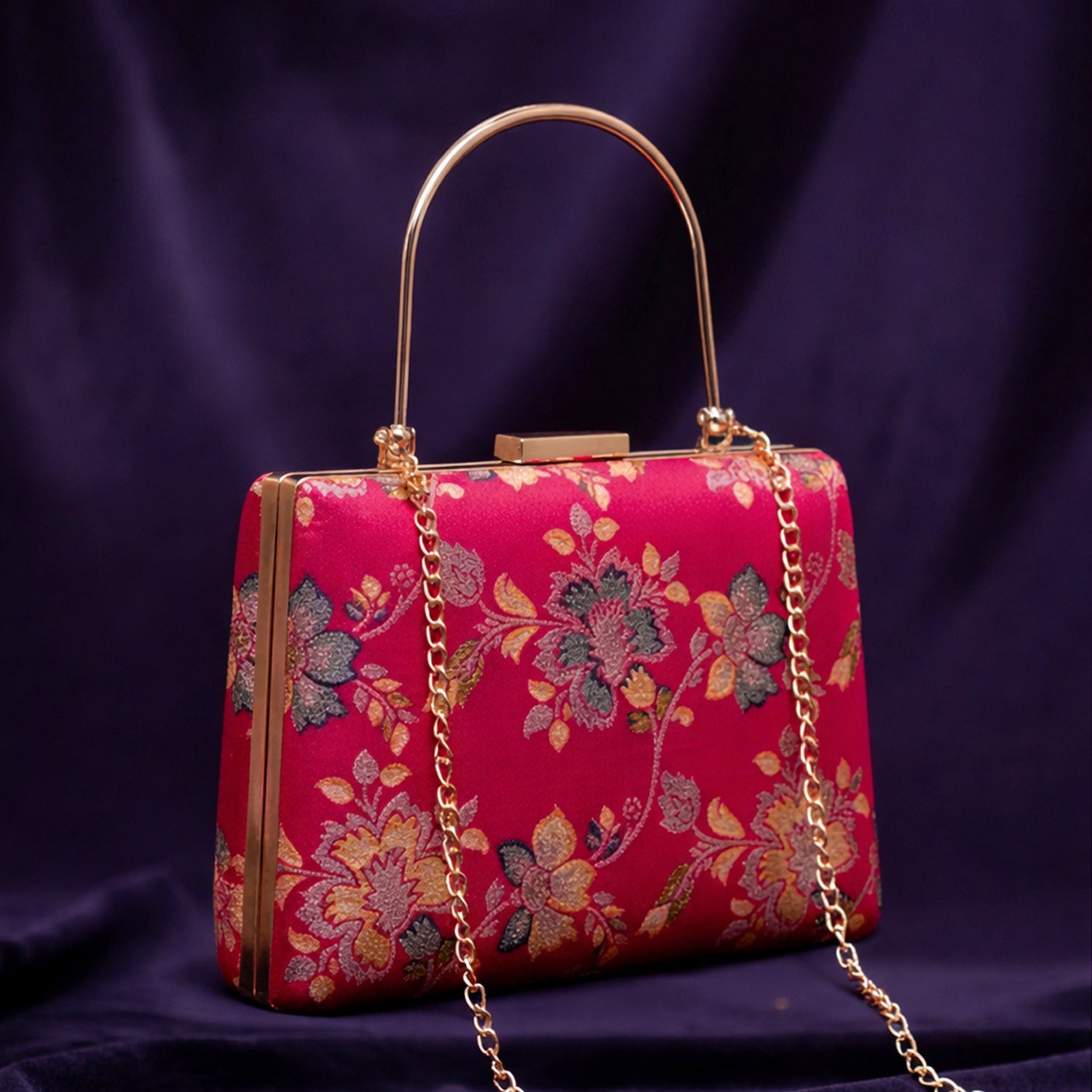Artklim Pink Based Floral Pattern Pritned Brocade Fabric Clutch