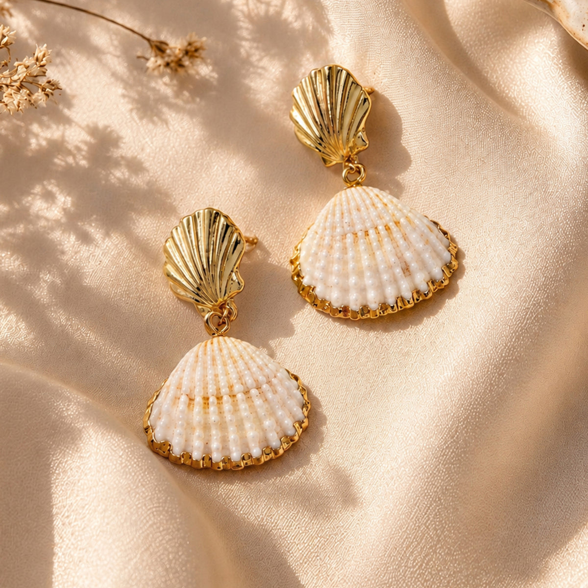 Artklim Elegant Shell Drop Gold-Tone Anti-Tarnish Earring