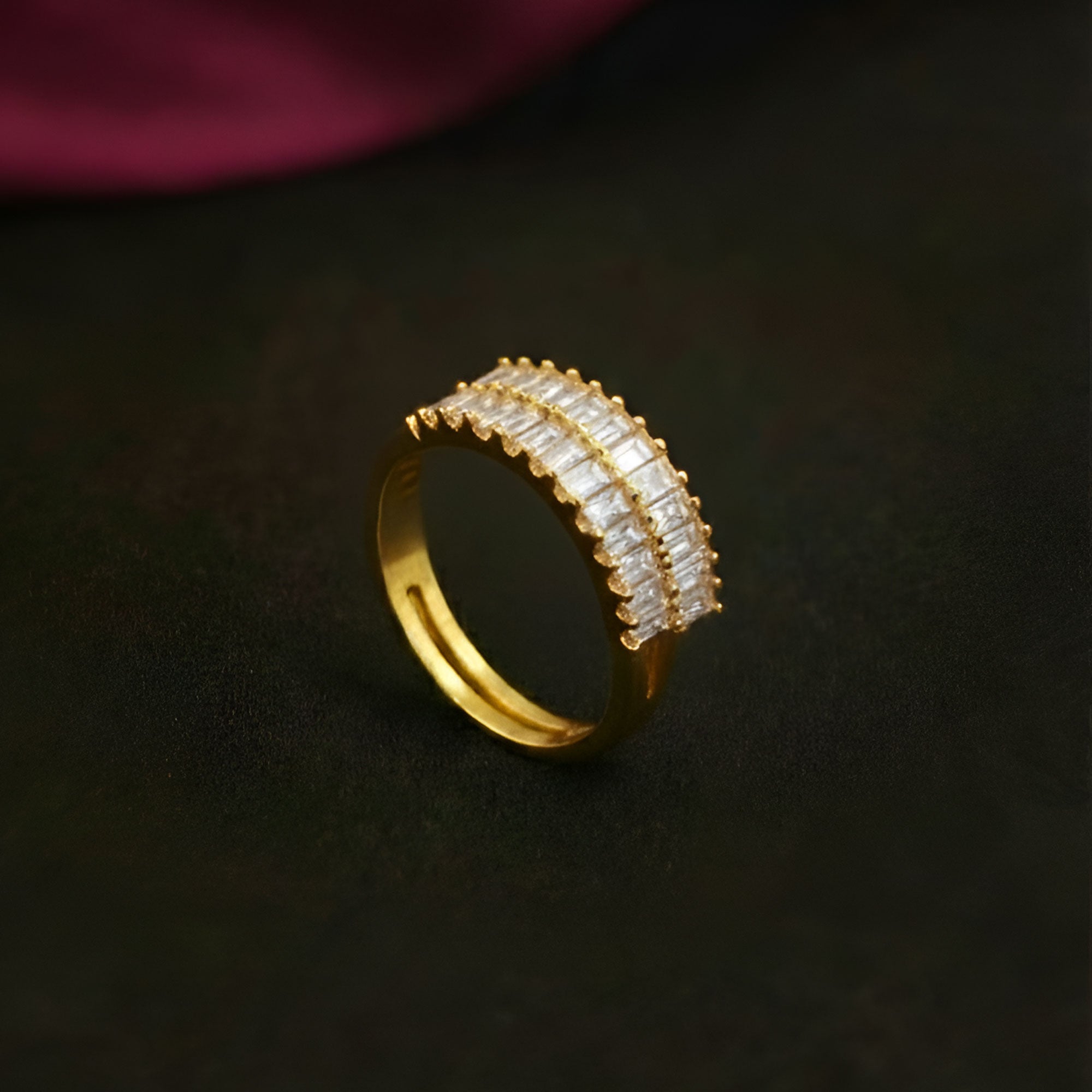 Artklim Gold-Plated Linear Crystal Design Anti-Tarnish Ring