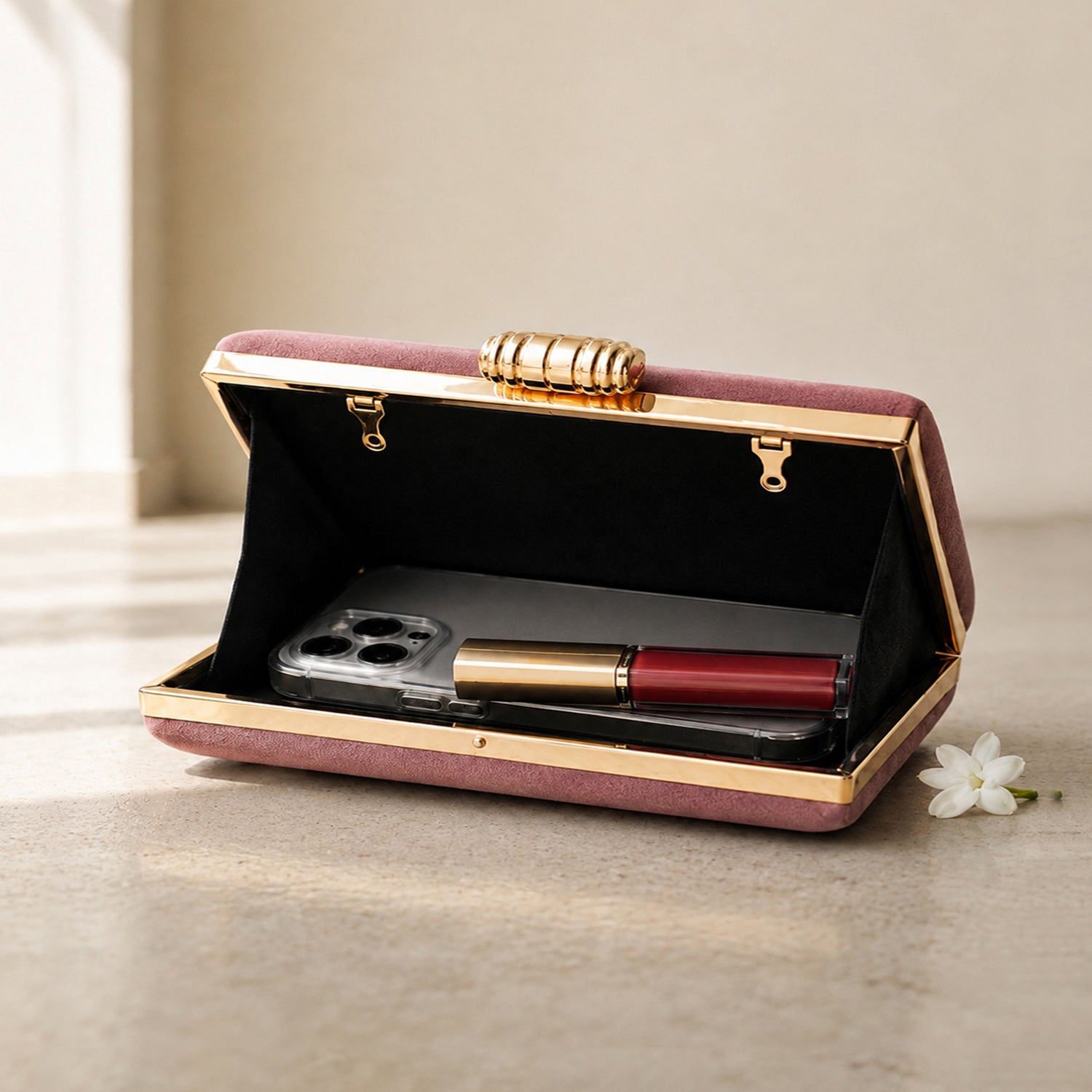 Artklim Royal Taj Mahal Embellished Clutch