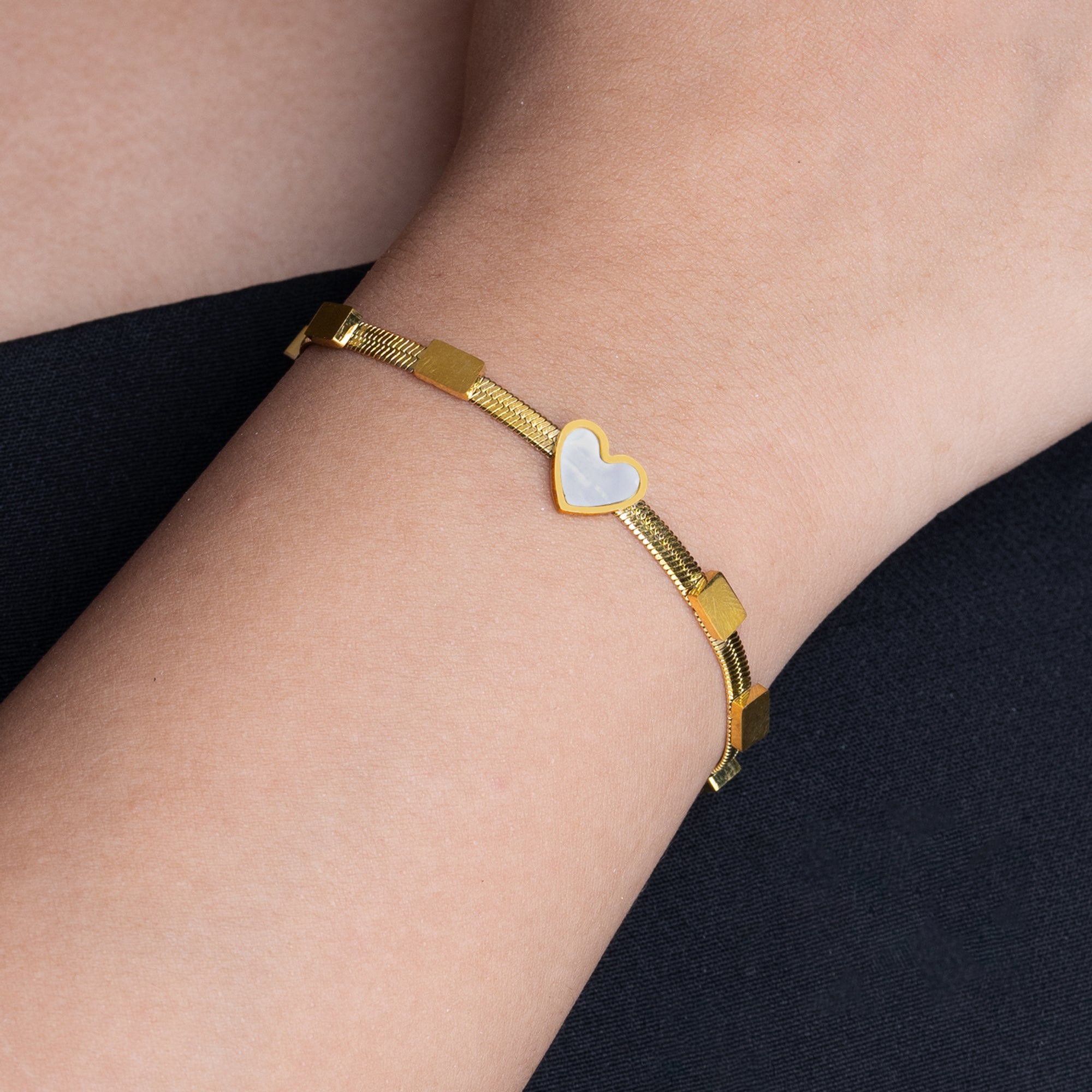 Artklim Luna Heart Drop Bracelet