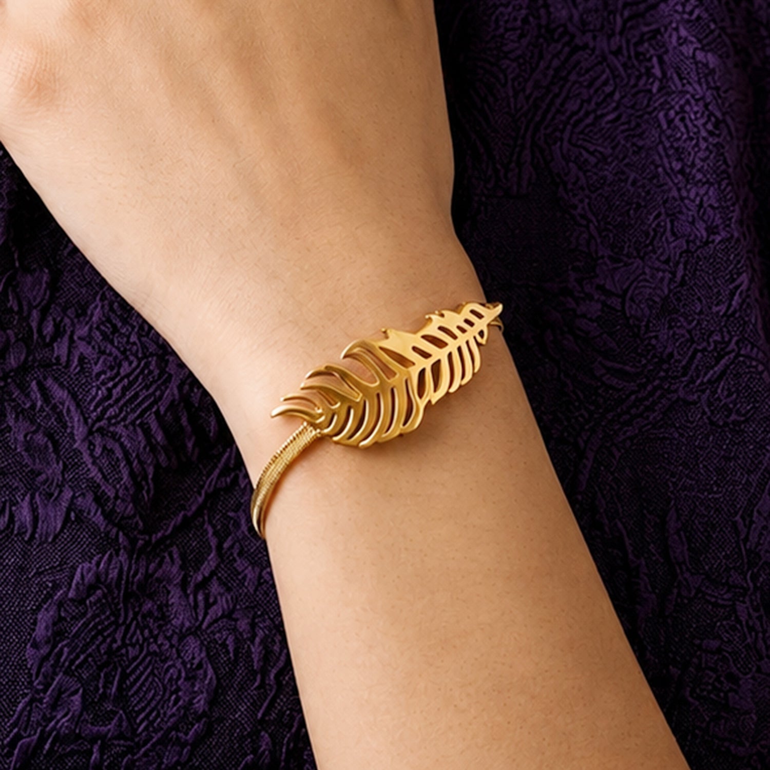 Artklim Gold Leaf Snake Chain Anti-tarnish Bracelet