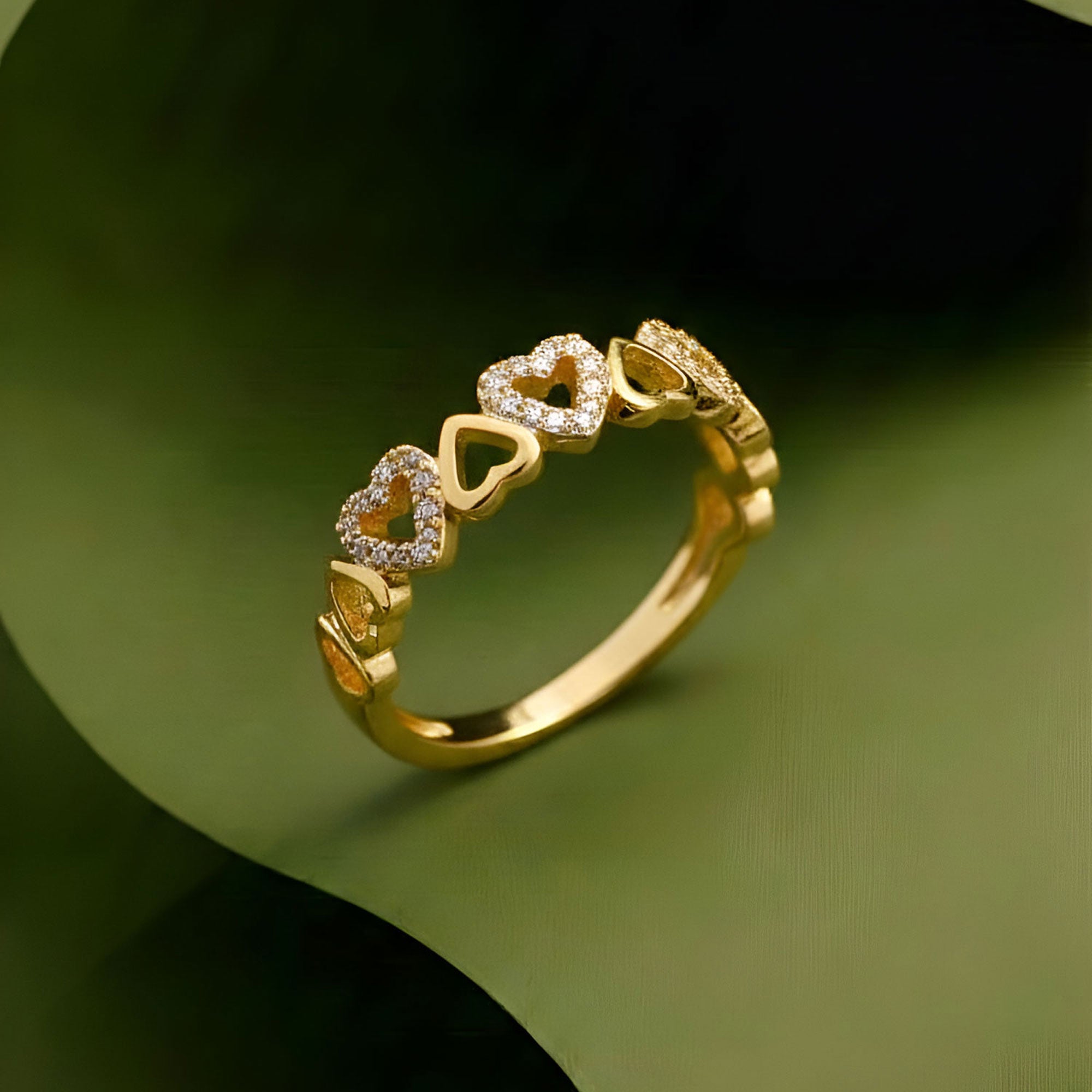 Artklim Gold-Plated Crystal Heart Design Anti-Tarnish Ring