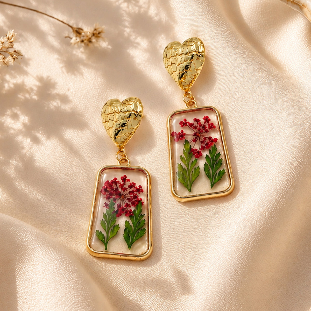 Artklim Elegant Red Floral Gold-Tone Anti-Tarnish Earring