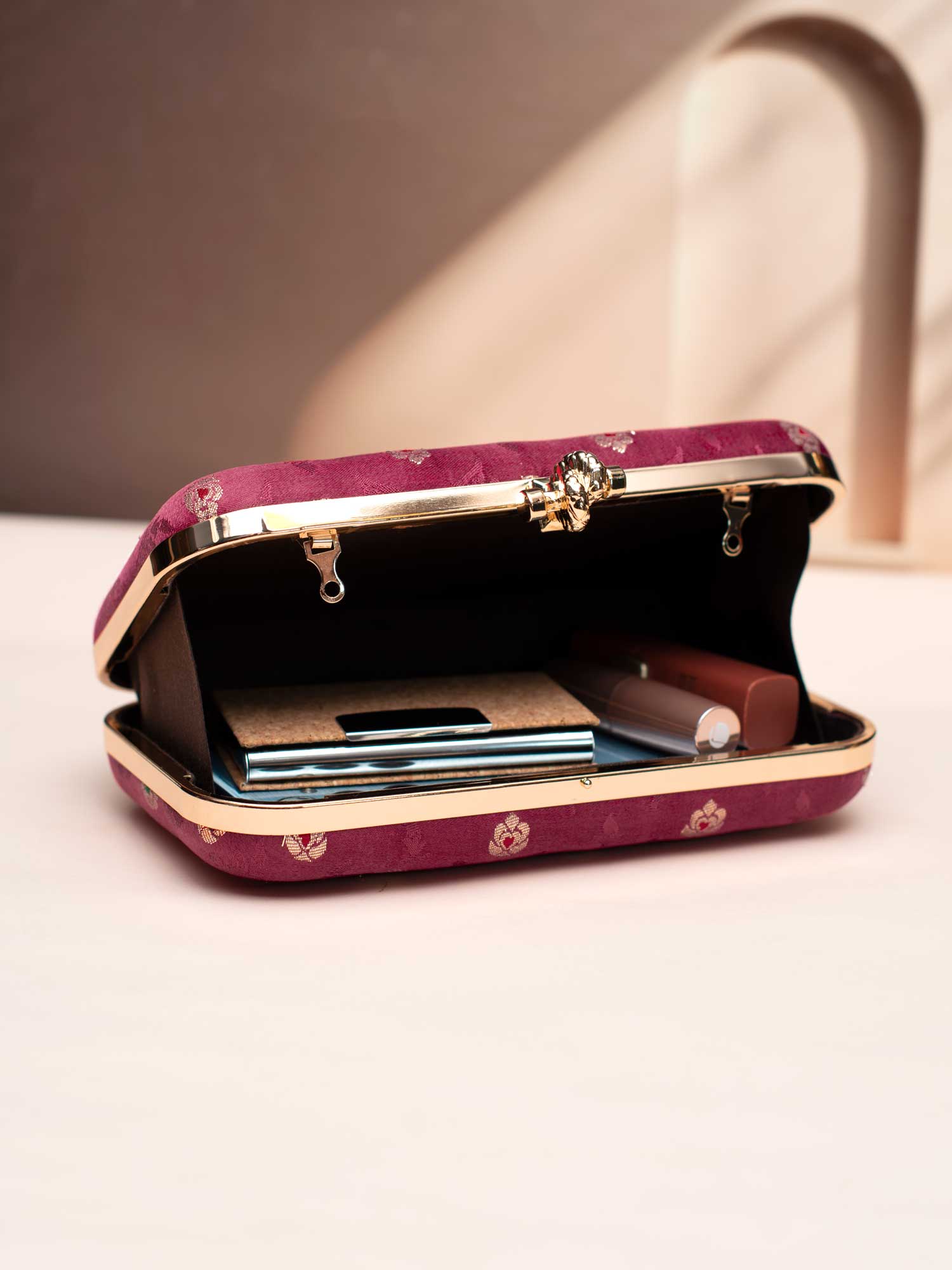 Artklim Ruby Blossom Golden Chain Clutch