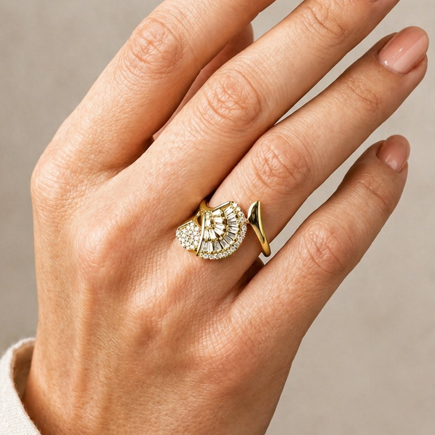 Artklim Artistic Leaf Wrap Adjustable Anti-Tarnish Ring