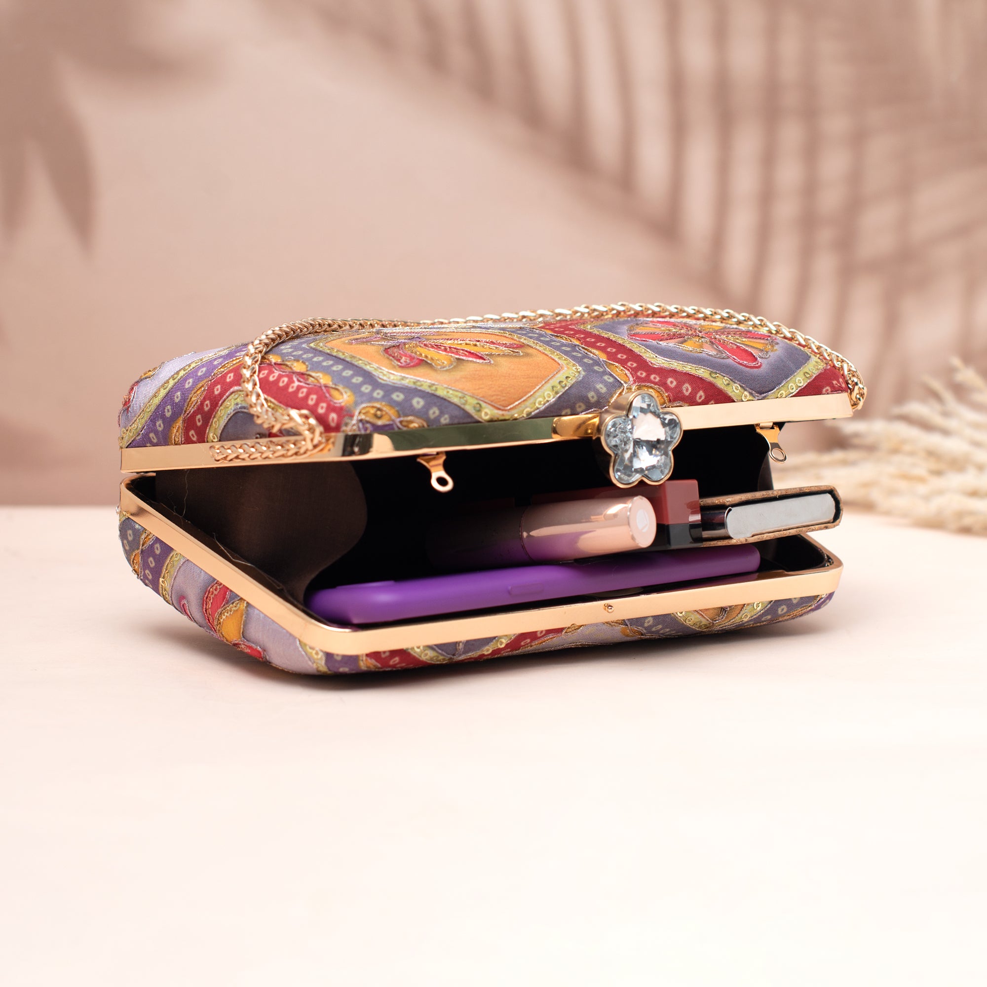 Artklim Lavender Mandala Bloom Clutch