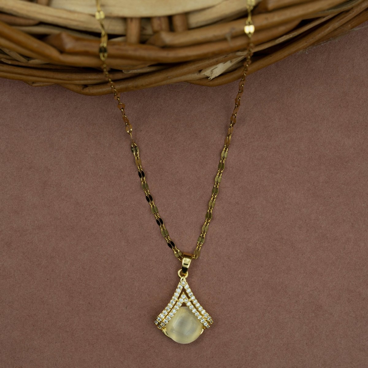 Artklim Gold Plated Fan Shaped Studded Pendant Necklace