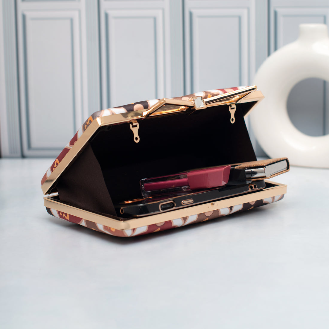 Artklim Imperial Fleur Motif Printed Clutch