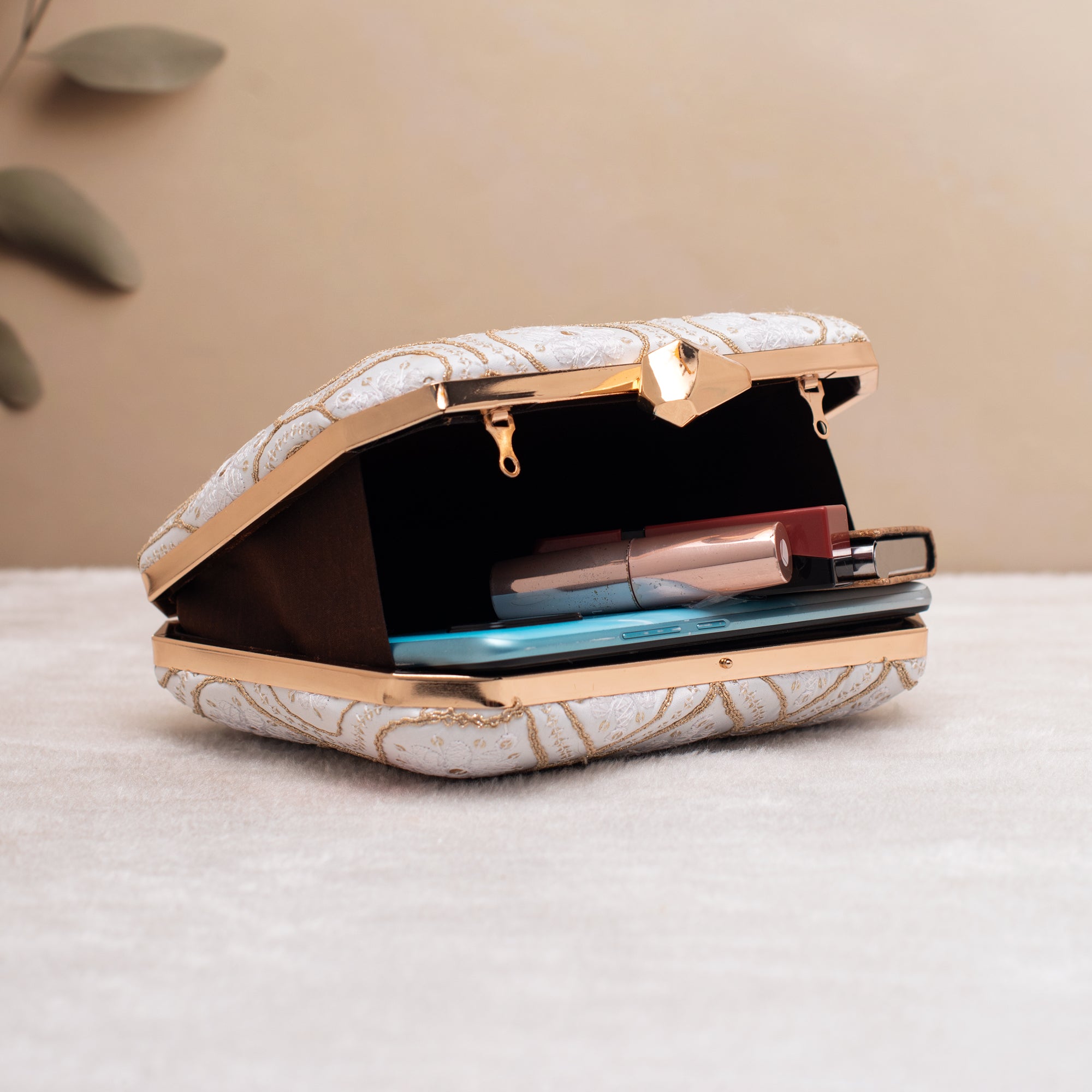 Artklim Golden Wave Embroidery Clutch