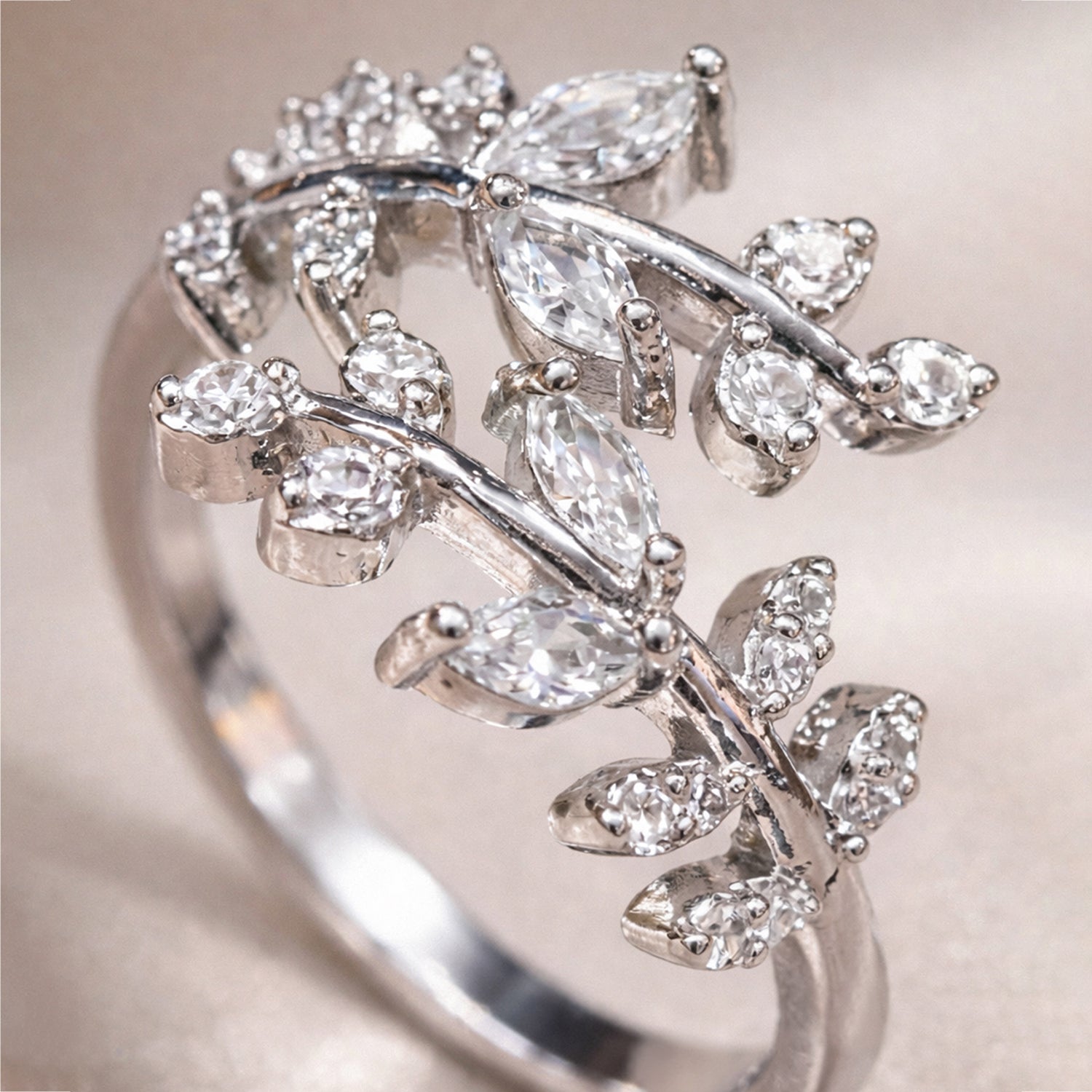 Artklim Sliver- Tone Delicate Crystal Floral Vine Anti-Tarnish Ring