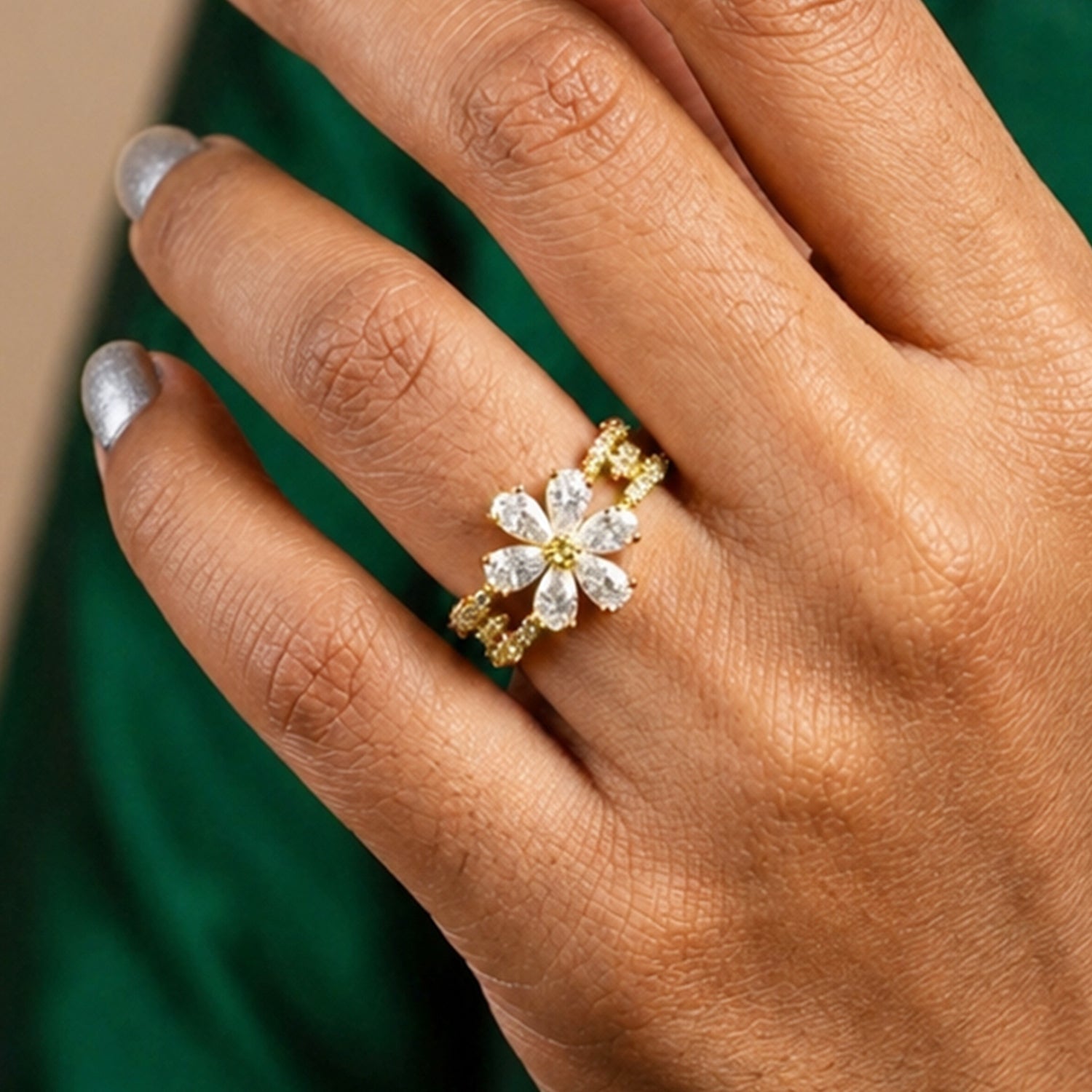 Artklim Delicate Floral Crystal Gold  Anti-Tarnish Ring