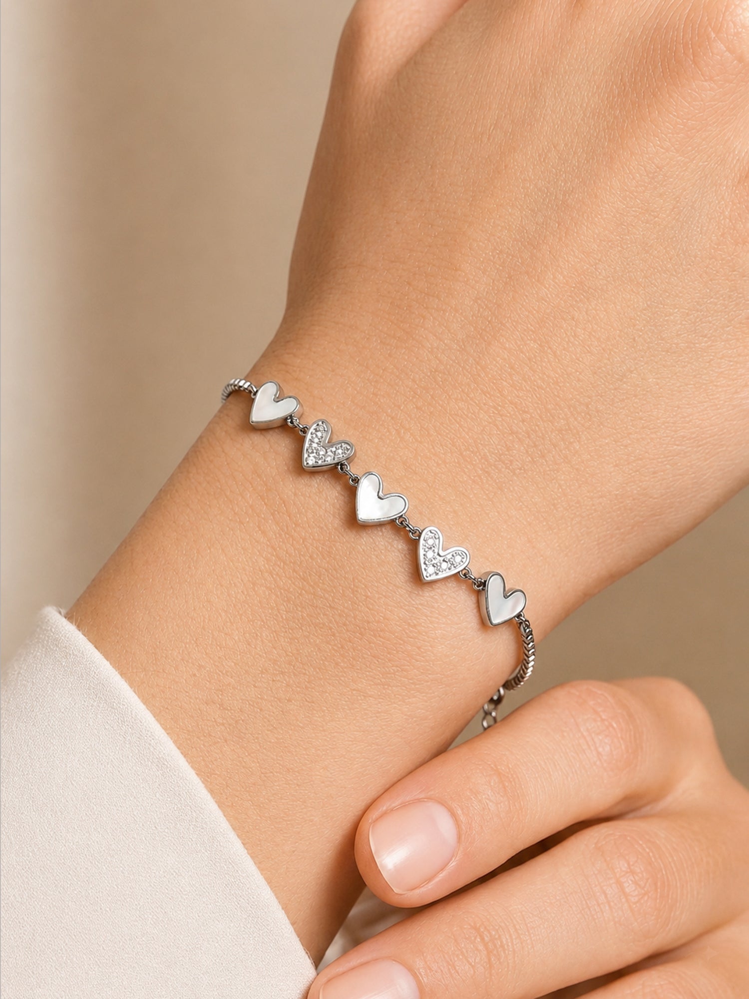 Artklim Silver Heart Link Crystal Anti-Tarnish Bracelet