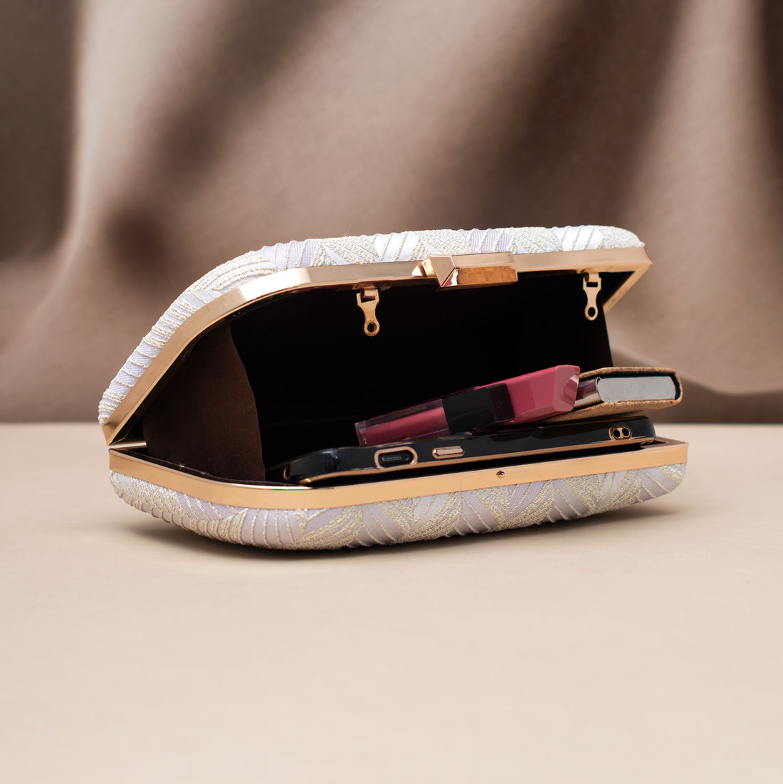 Artklim Ivory Luxe Evening Embroidered Clutch