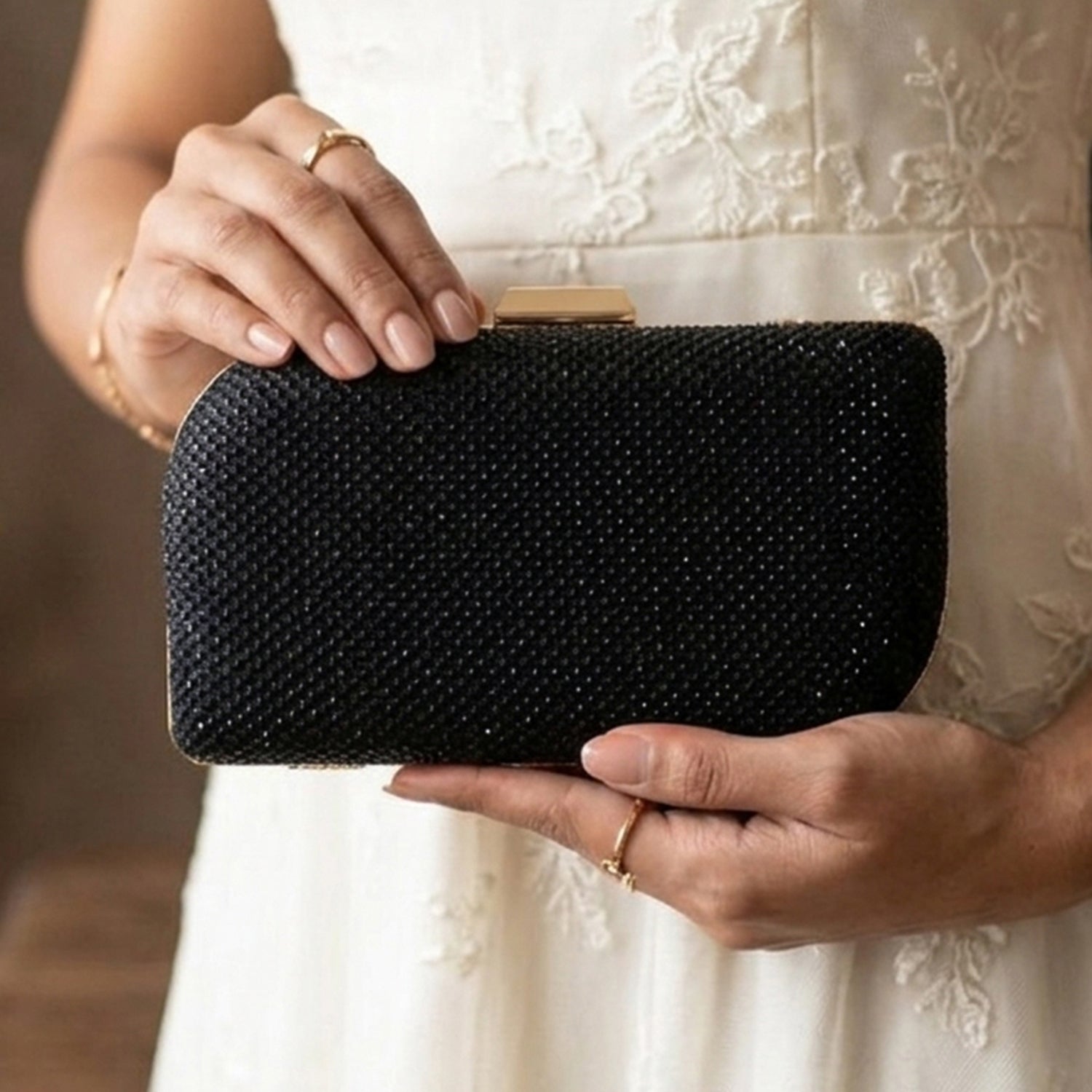 Artklim Black Glitter Embroidery Clutch