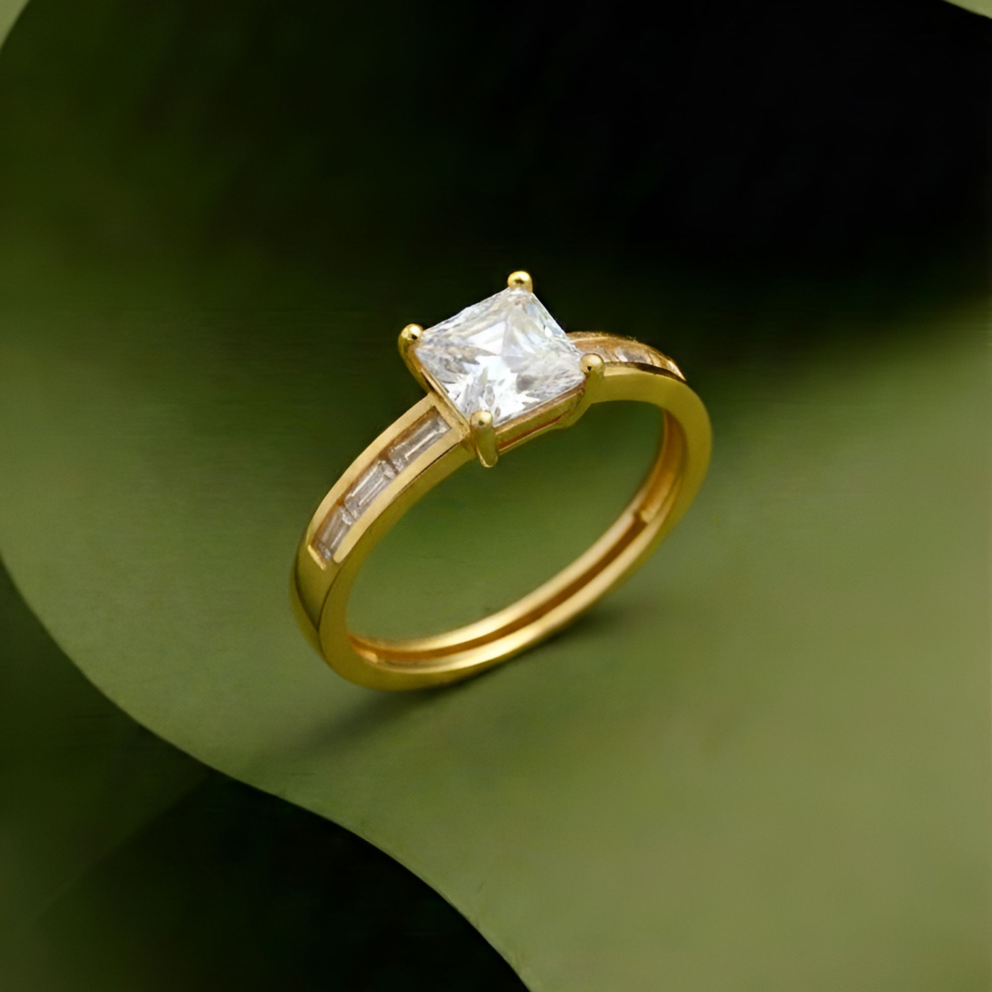 Artklim Gold-Plated Crystal Solitaire Elegance Design Anti-Tarnish Ring