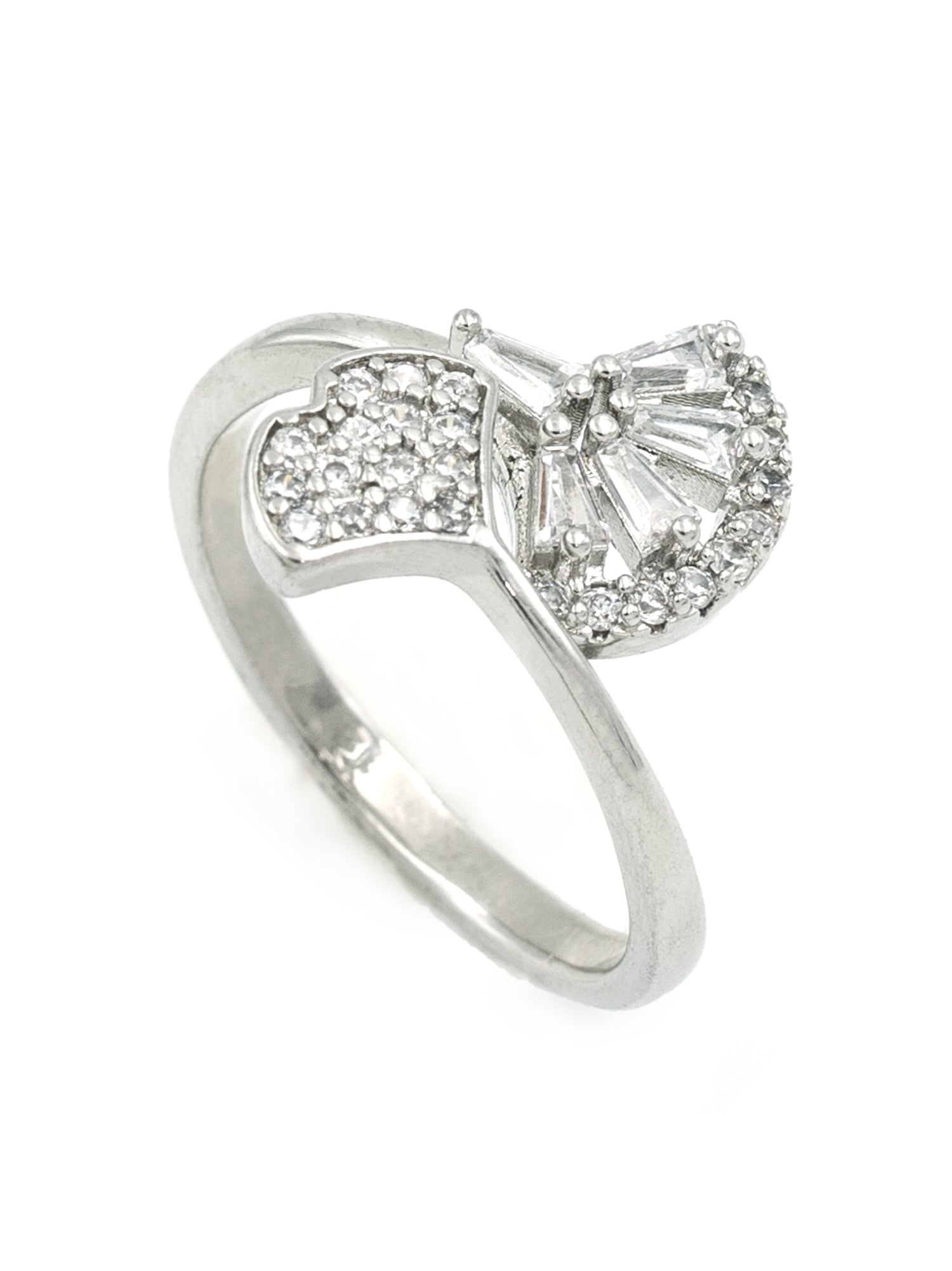 Artklim Sliver- Tone Twin Leaf Anti-Tarnish Ring