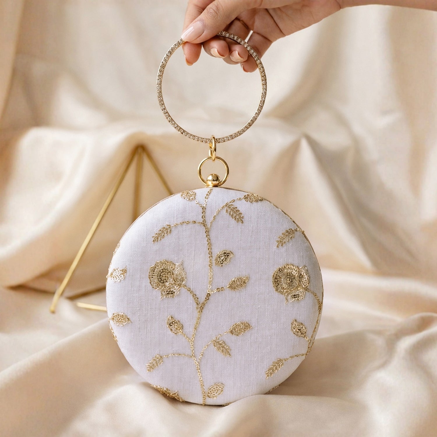 Artklim Ivory White Floral Round Clutch