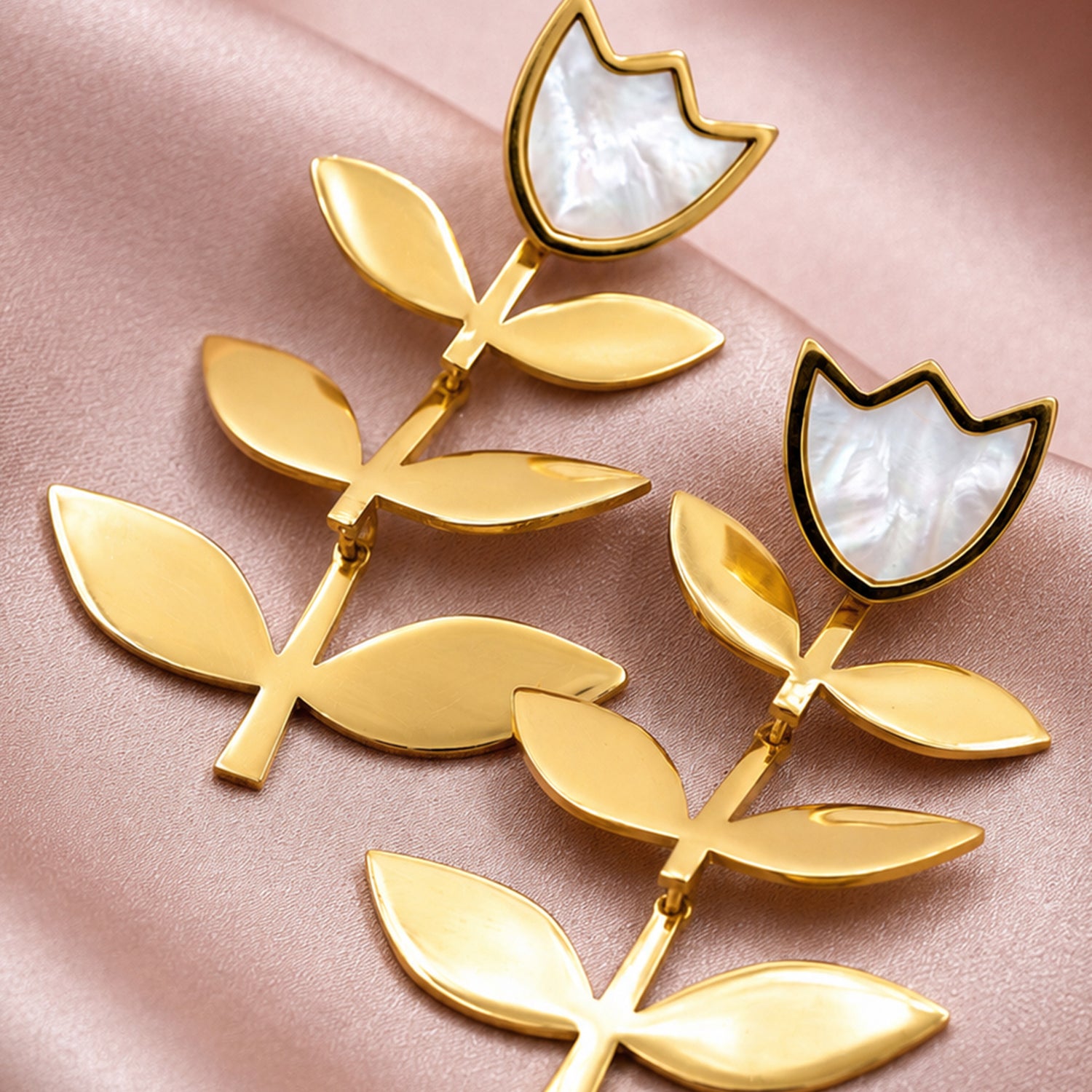 Artklim White Tulip Statement Leaf Anti-Tarnish Earring