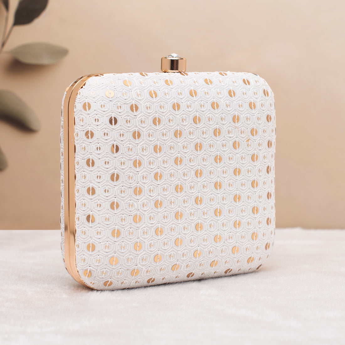 Artklim White Sequin Embroidery Clutch