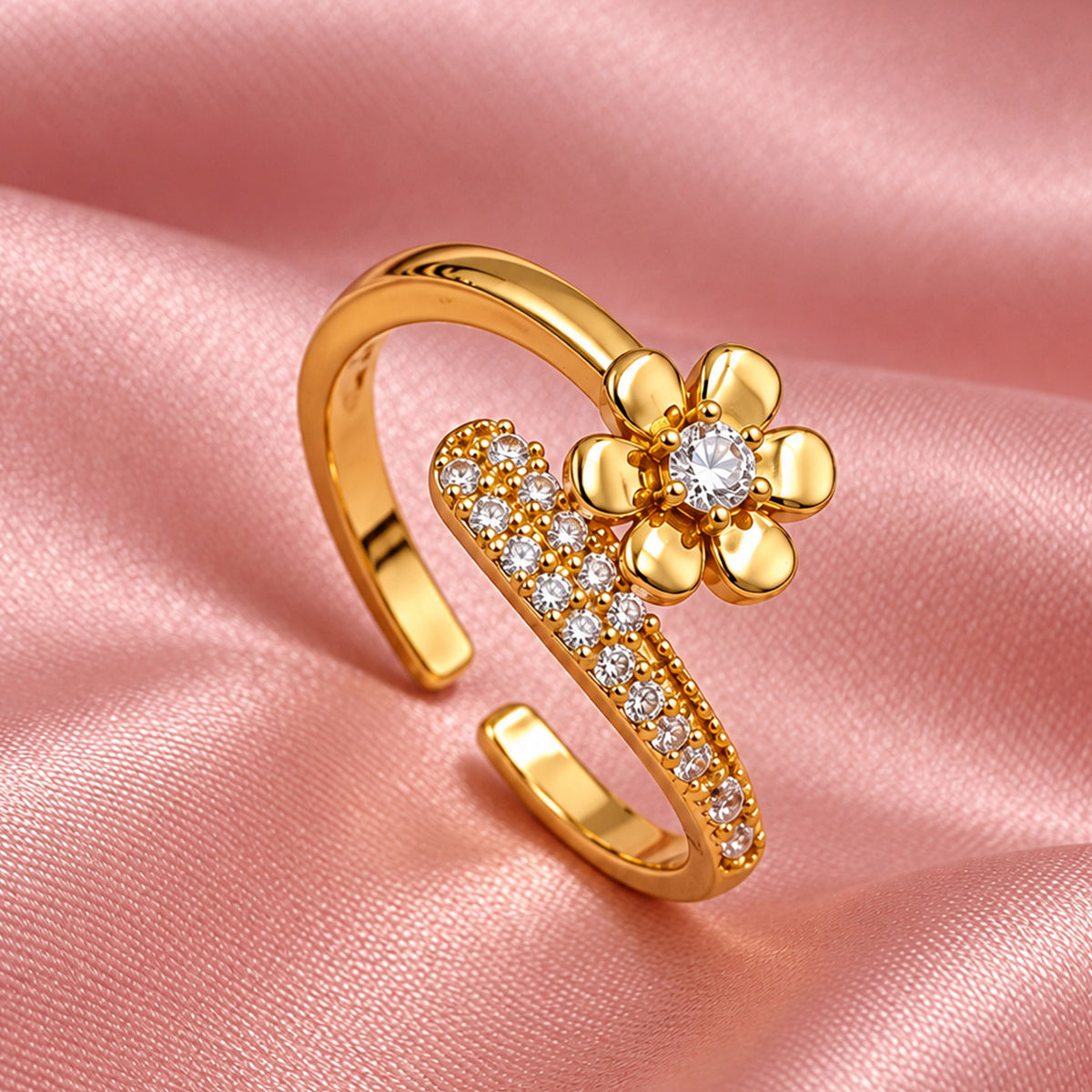 Artklim Dainty Floral Sparkle Gold-Tone Anti-Tarnish Ring