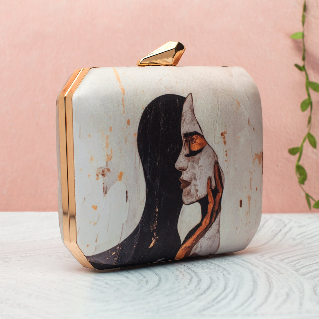 Artklim Two Faces Abstract Love Printed Clutch