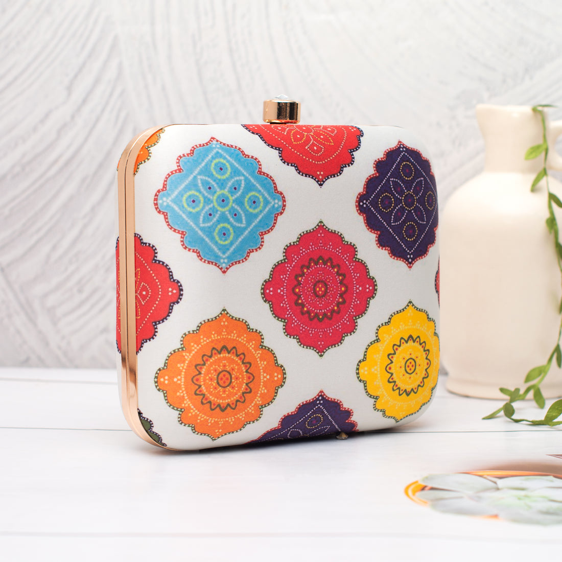 Artklim White with Multicolour Mandala Printed Clutch