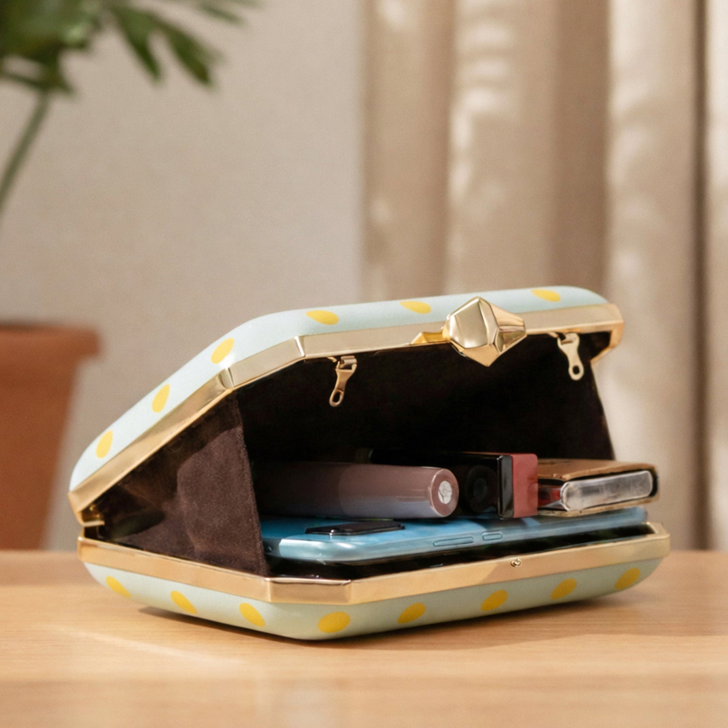 Artklim Heart Eyes Kitty Printed  Clutch