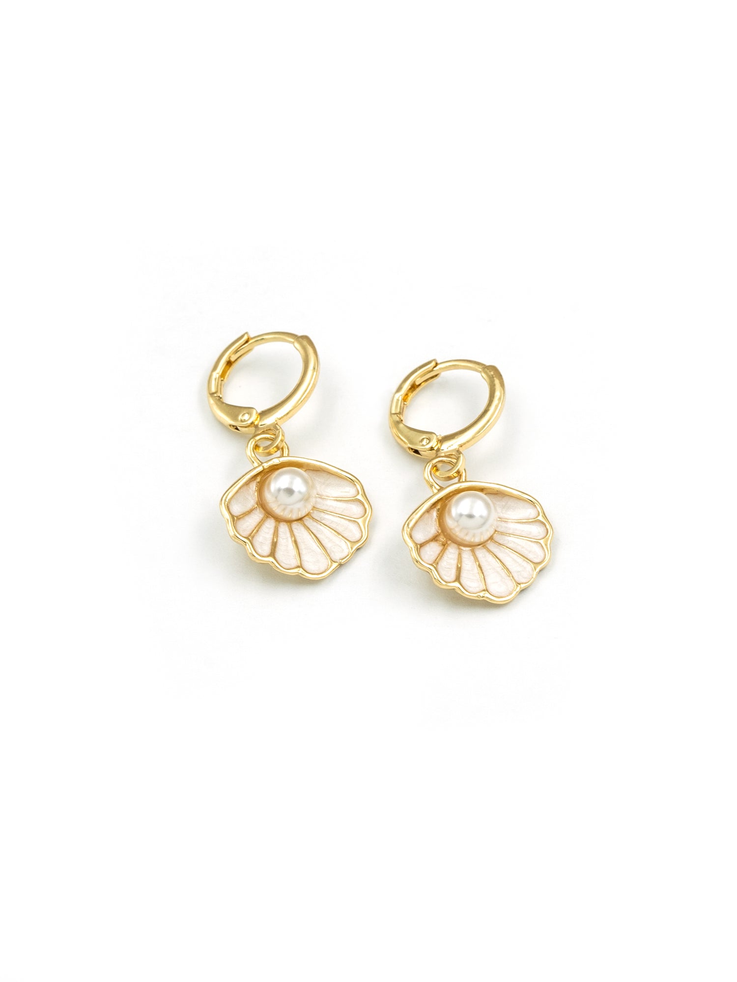 Artklim Shell Pearl Drop Anti Tarnish Earrings