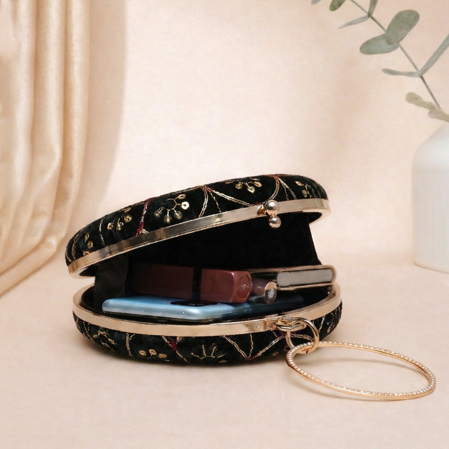 Artklim Black Based Golden Zari Embroidery Clutch