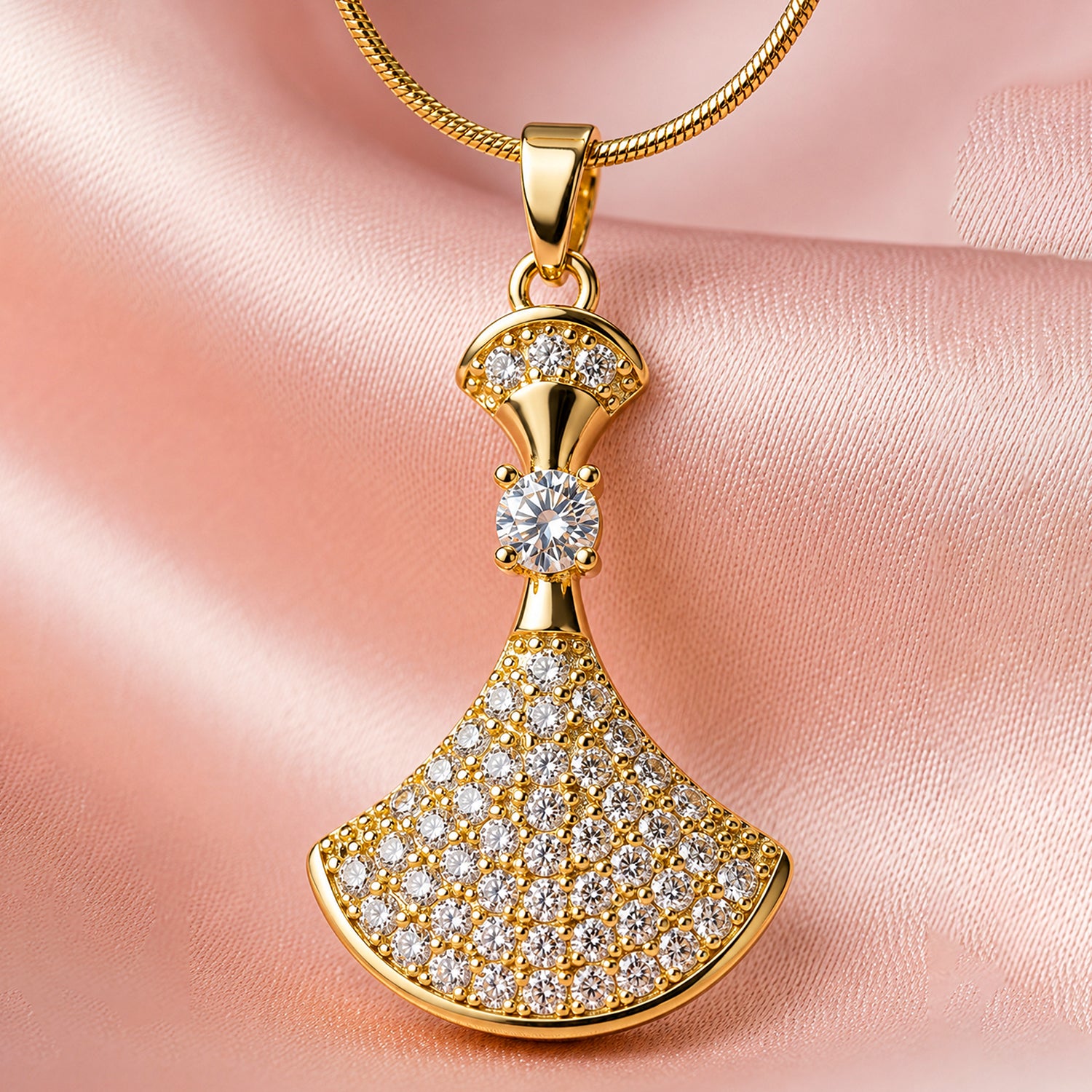 Artklim Luxe Fan Crystal Drop Anti-Tarnish Pendant Necklace