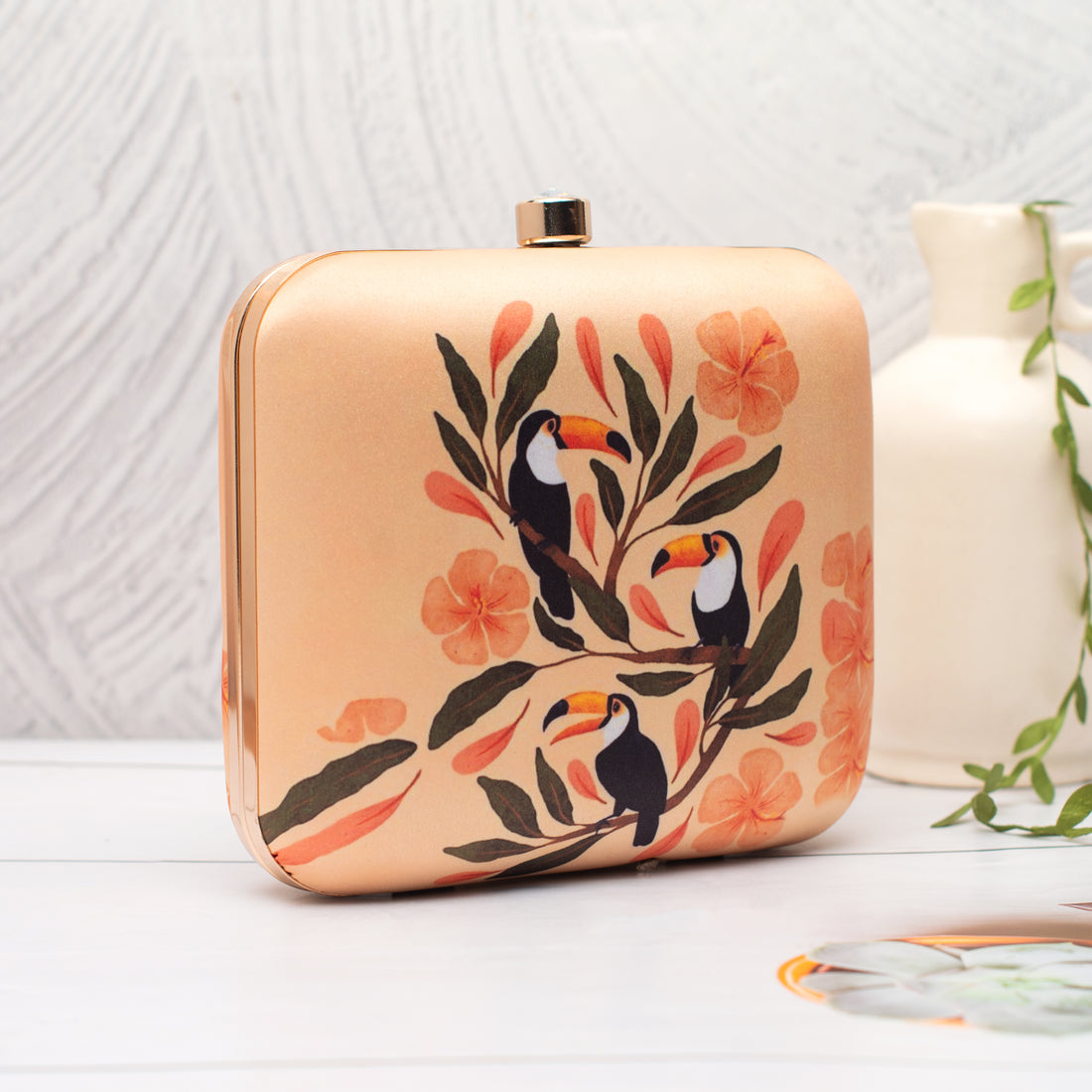 Artklim Toucan Bird Peach Portrait Clutch