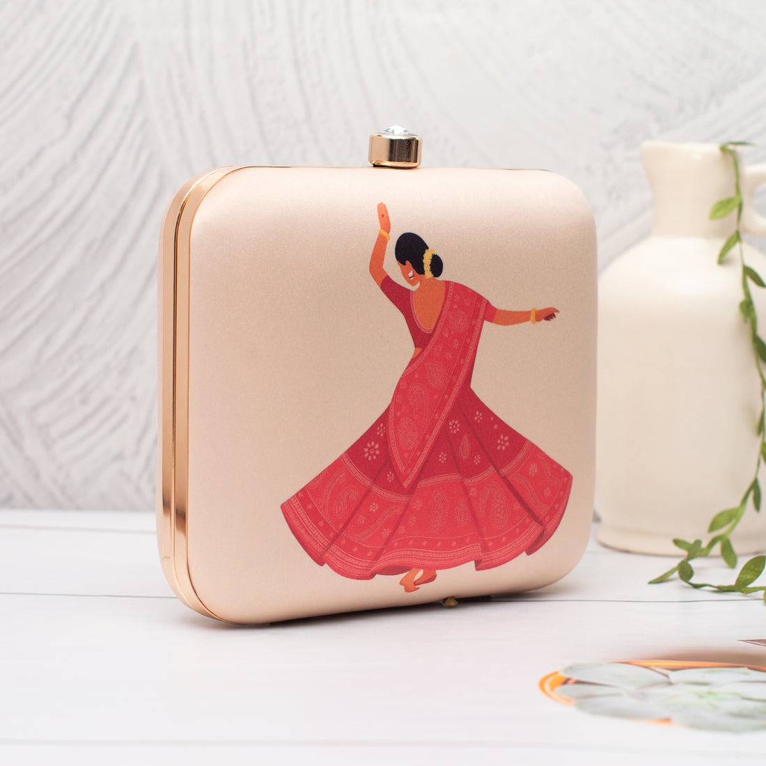 Artklim Twirl of Tradition Printed Clutch