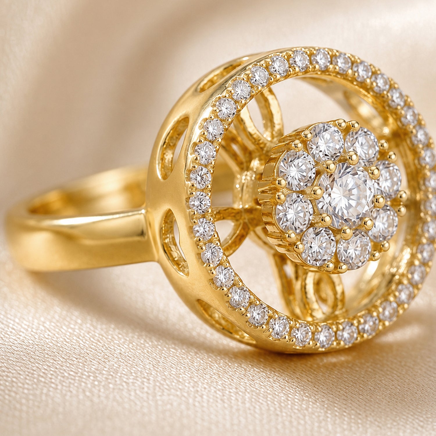 Artklim Gold Revolving Royal Halo Adjustable Anti-Tarnish Copper Ring