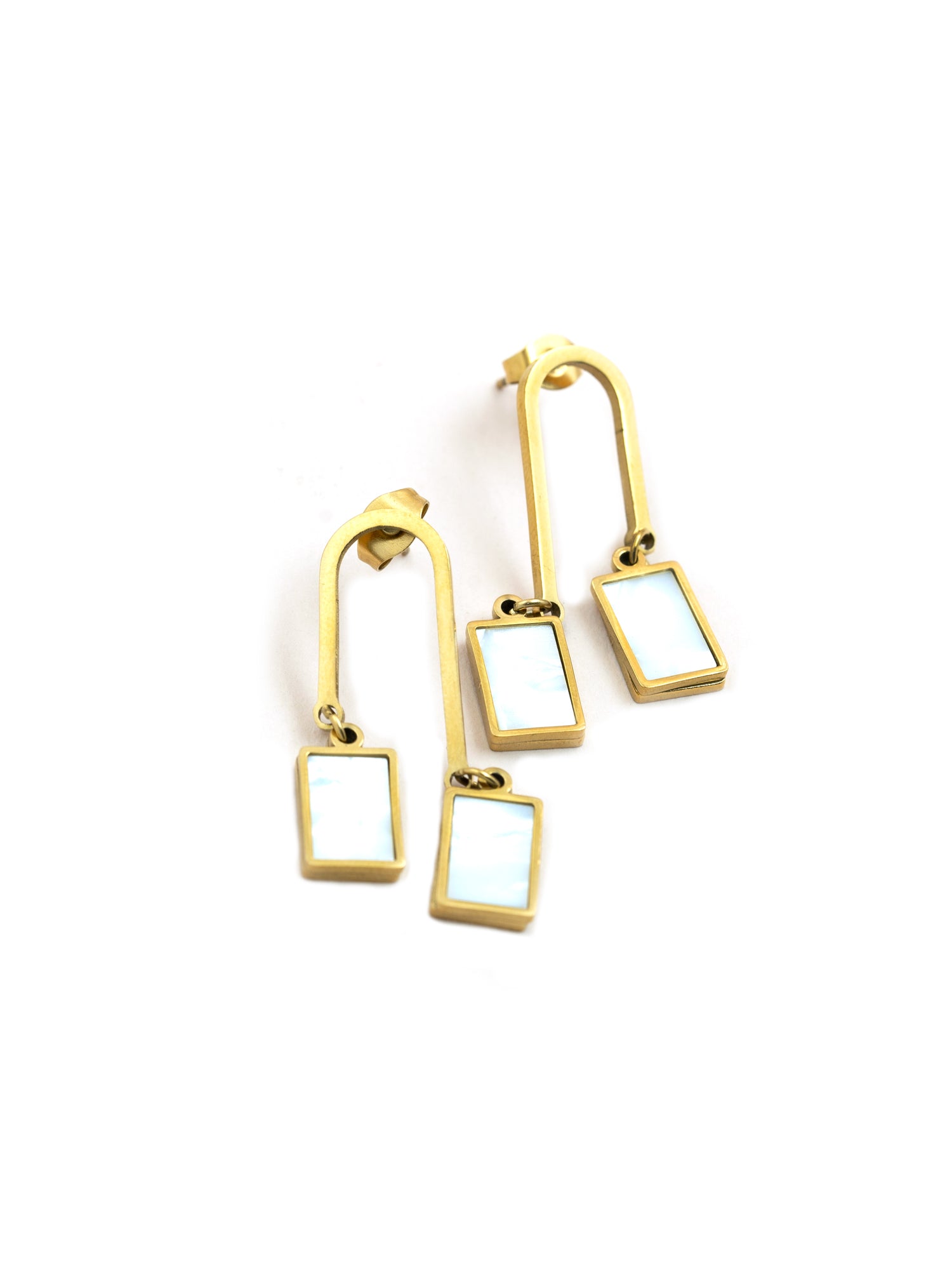 Artklim Geometric Mother of Pearl Anti-Tarnish Earrings