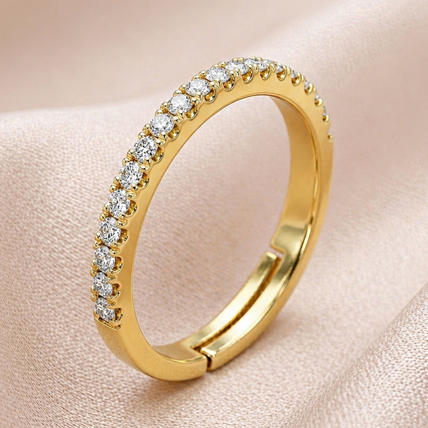 Artklim Minimalist Gold Band Anti-Tarnish Ring