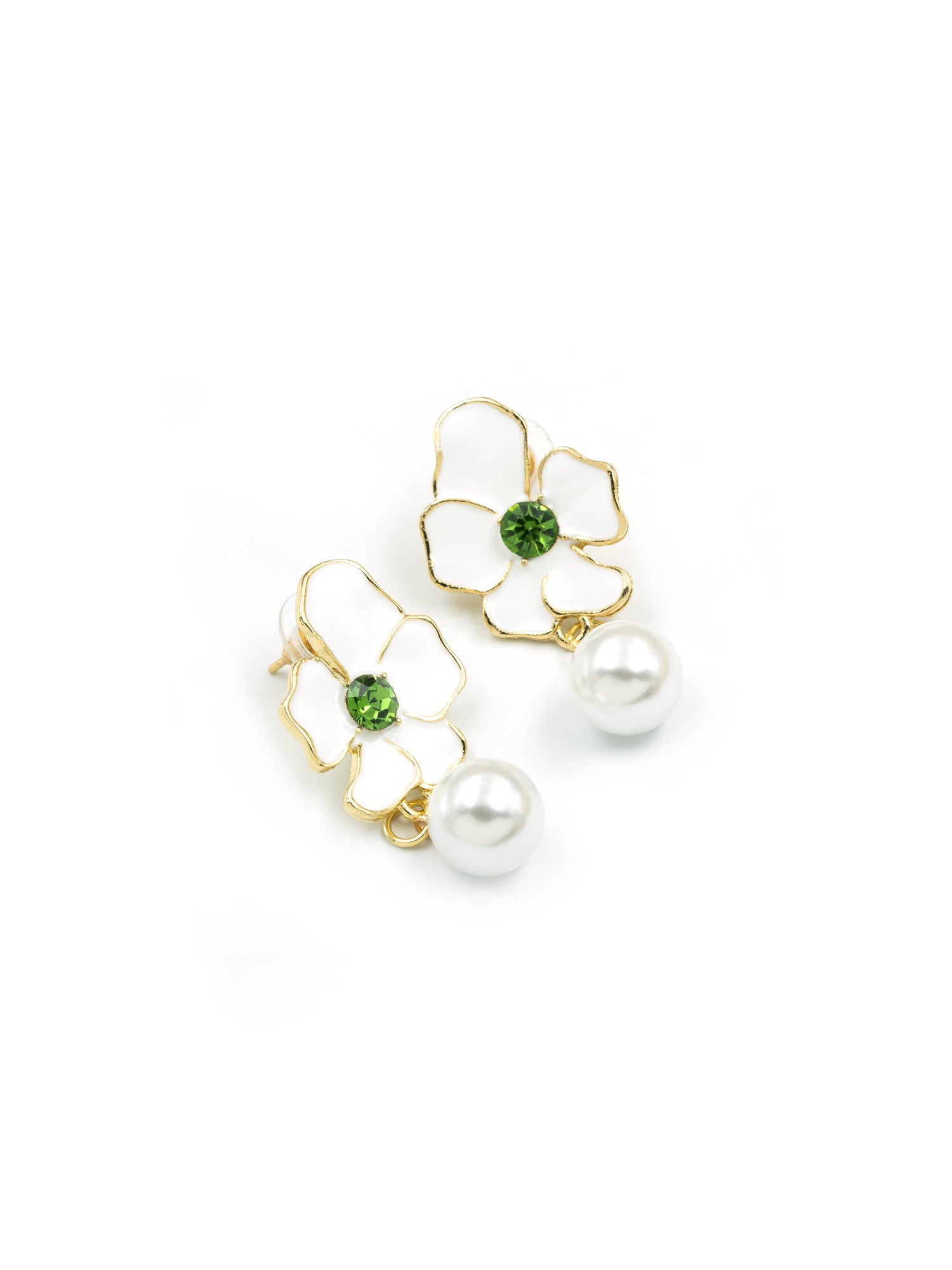 Artklim Green Center White Flower Anti Tarnish Earrings